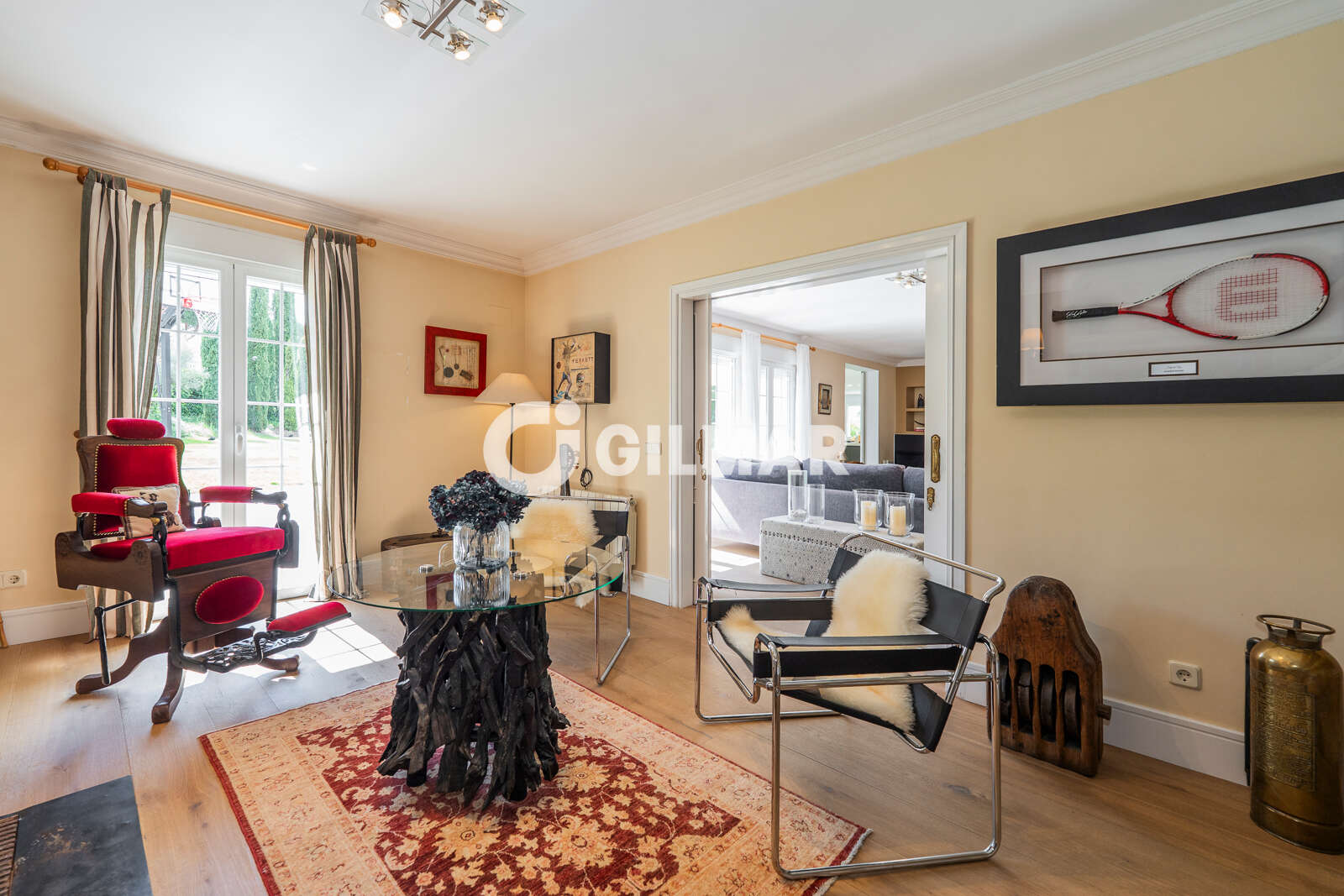 Property slider Gilmar