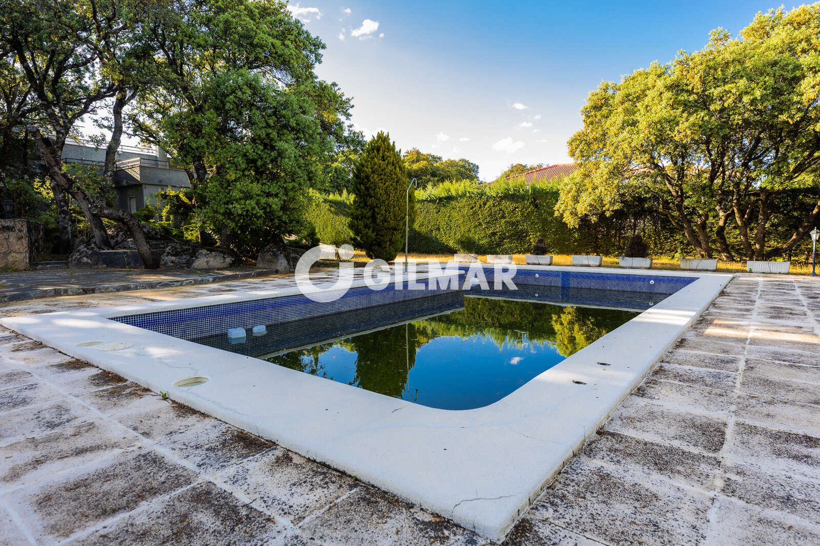 Property slider Gilmar