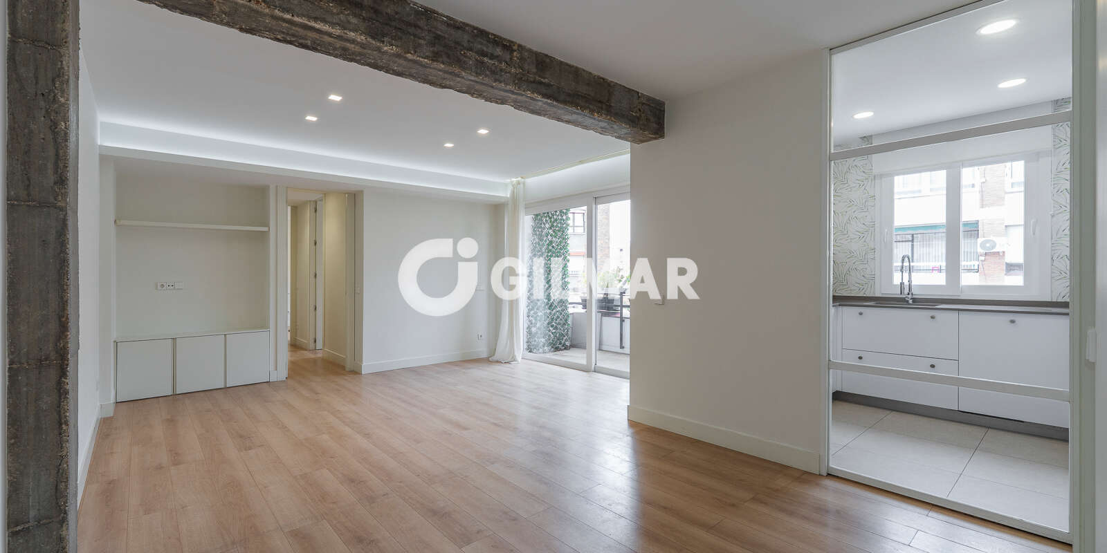 Property slider Gilmar