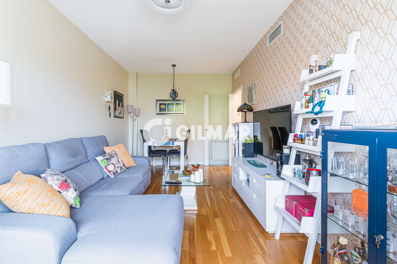 Property slider Gilmar