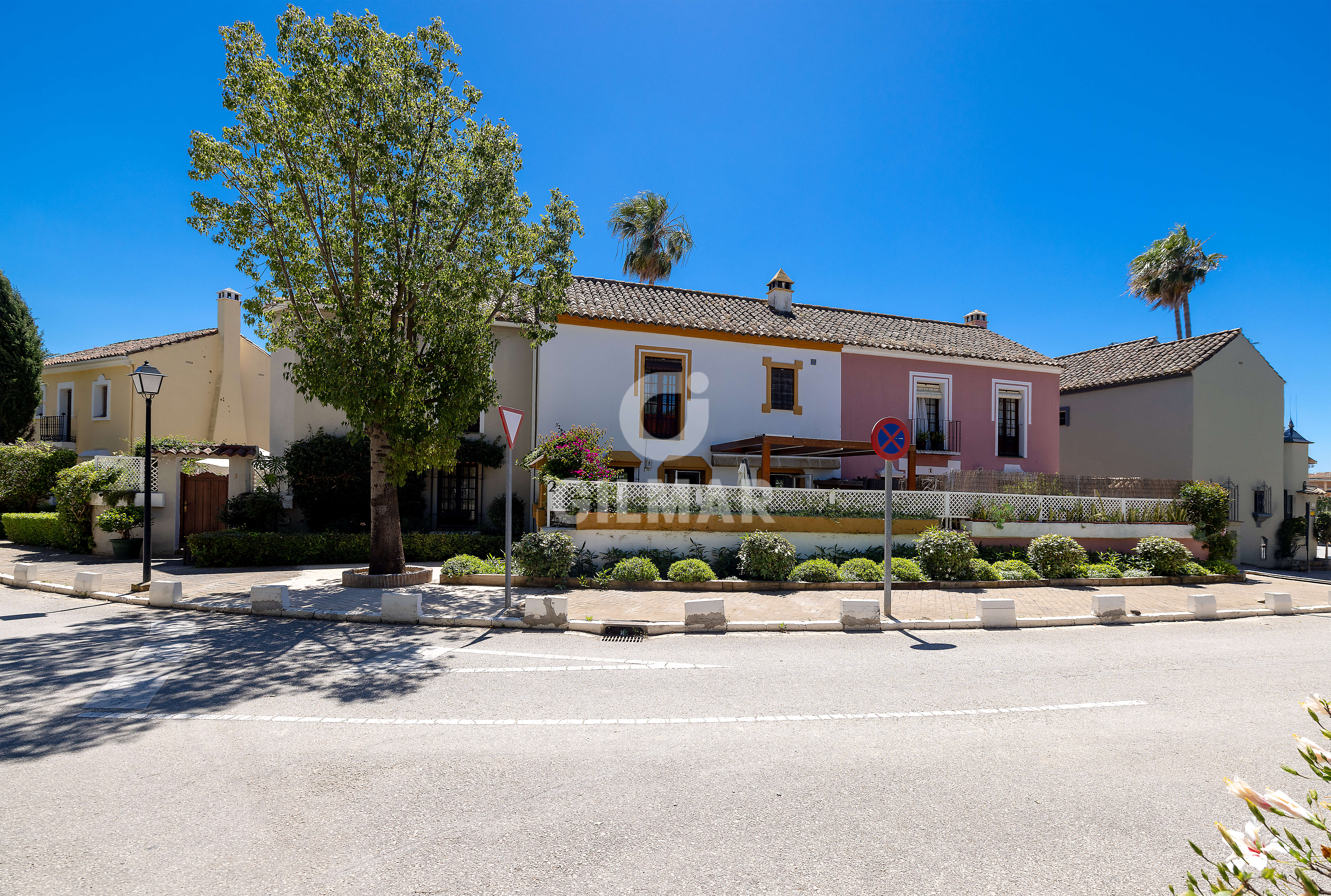 Photo of Townhouse