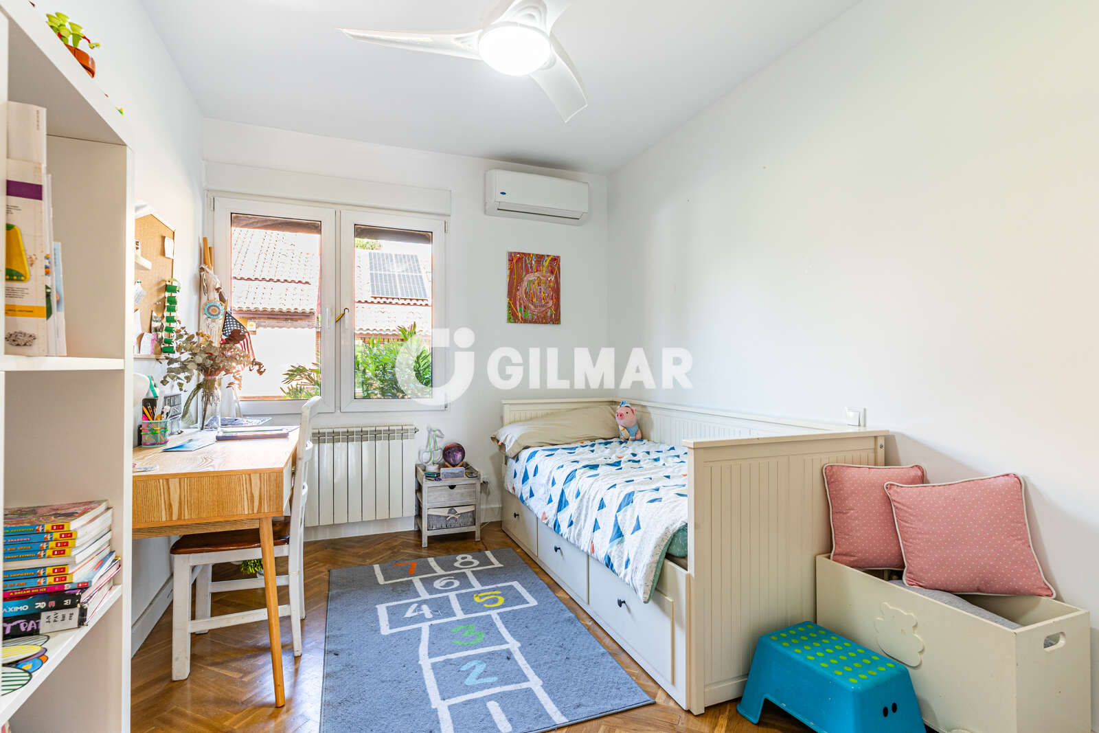 Property slider Gilmar