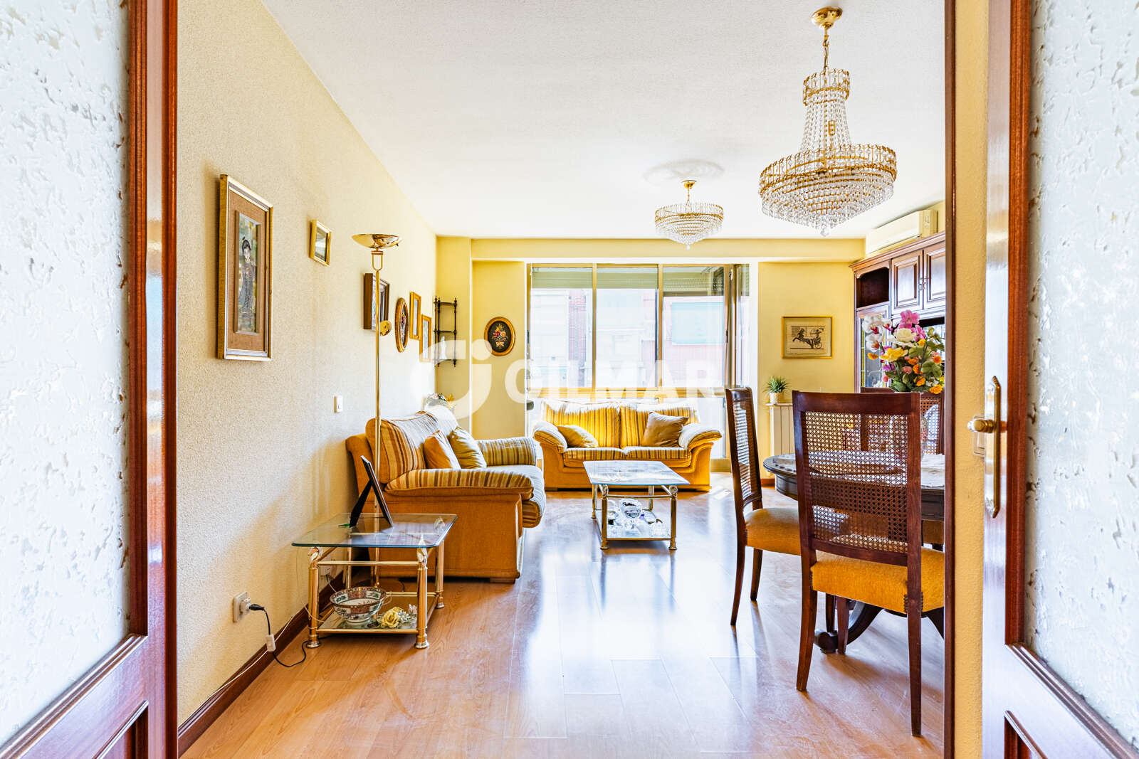 Property slider Gilmar