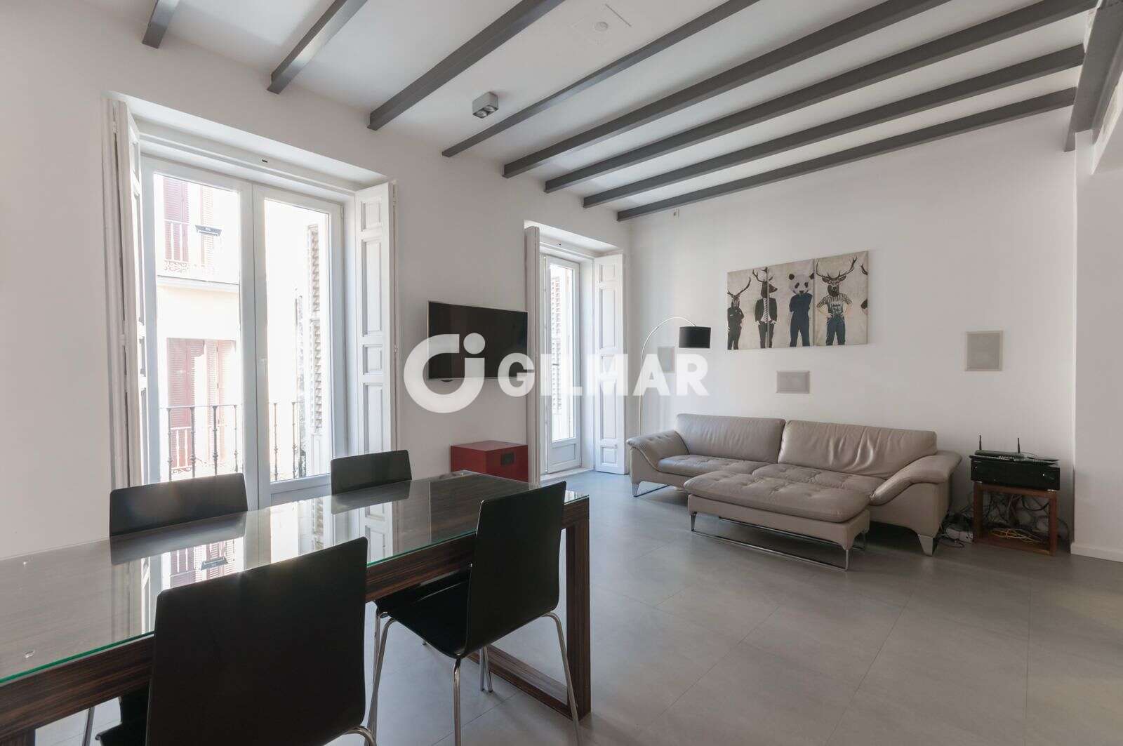 Property slider Gilmar