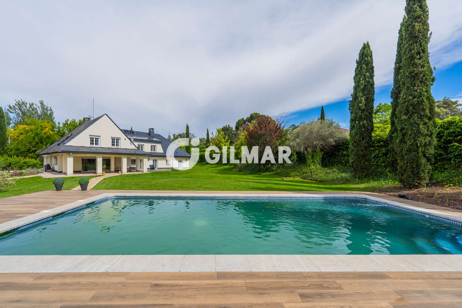 Property slider Gilmar