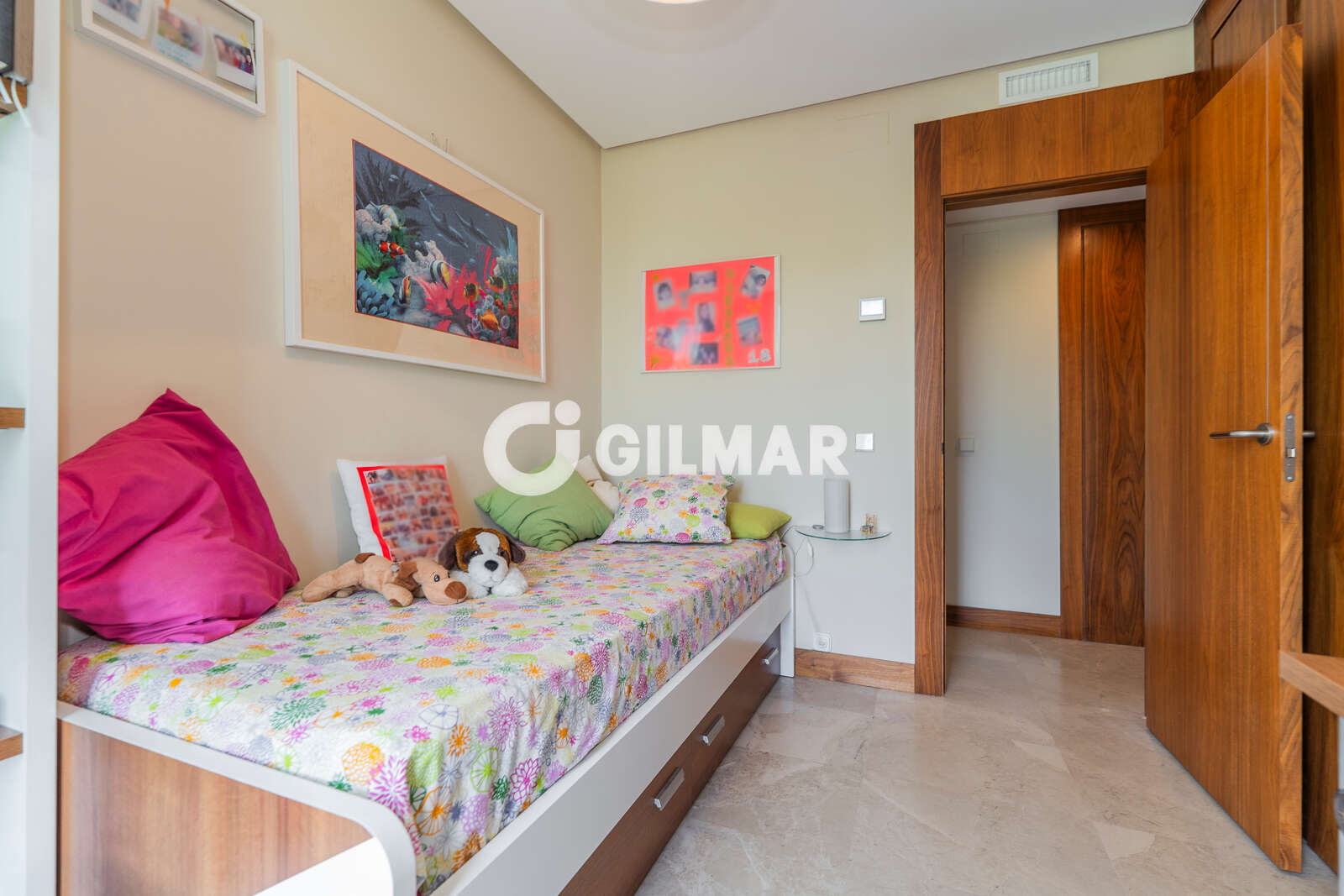 Property slider Gilmar