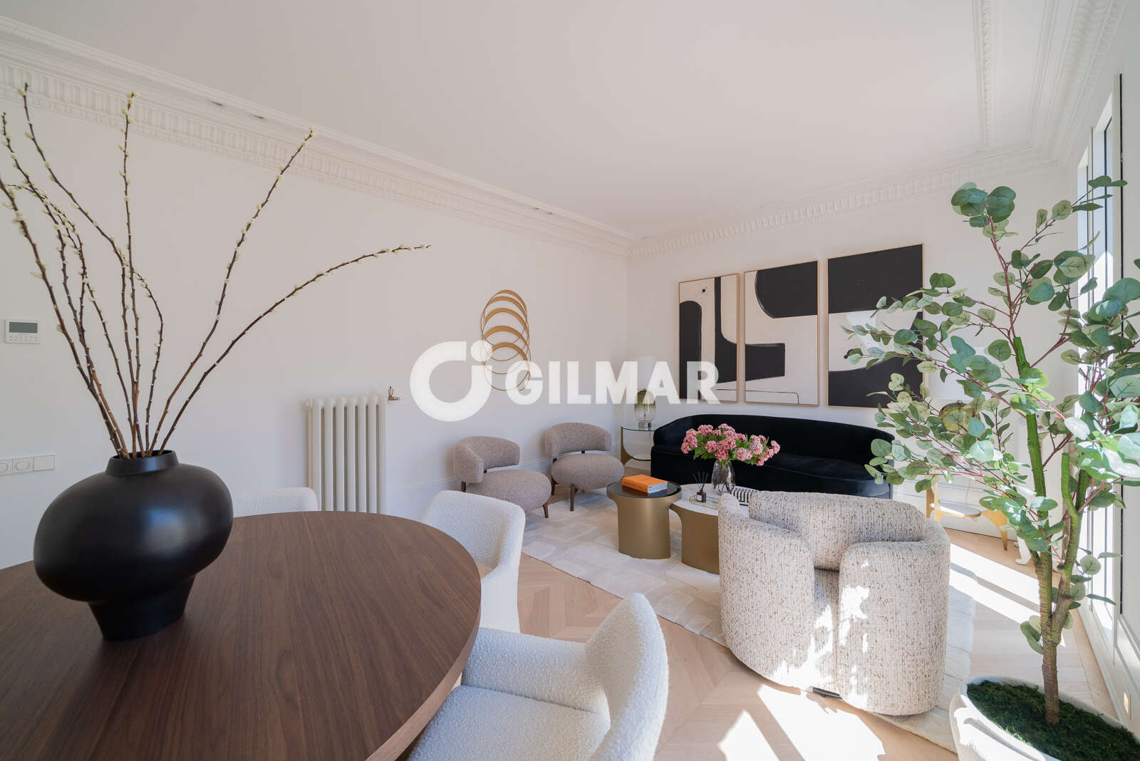 Property slider Gilmar