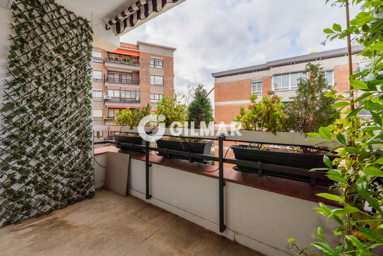 Property slider Gilmar
