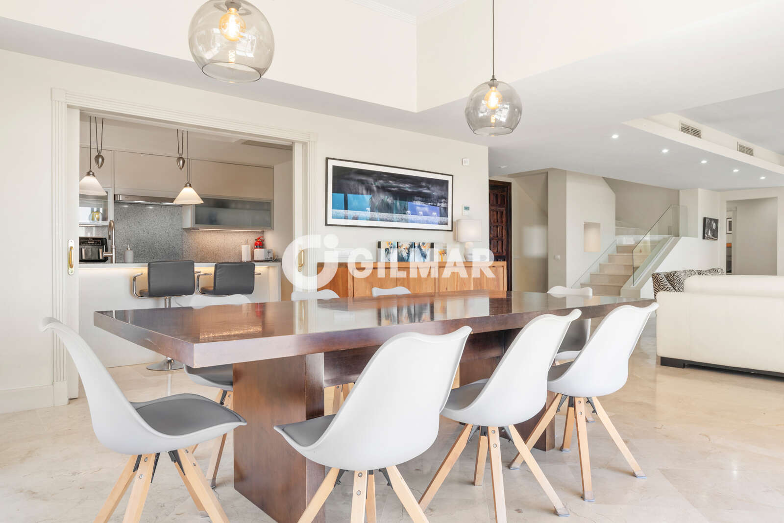 Property slider Gilmar