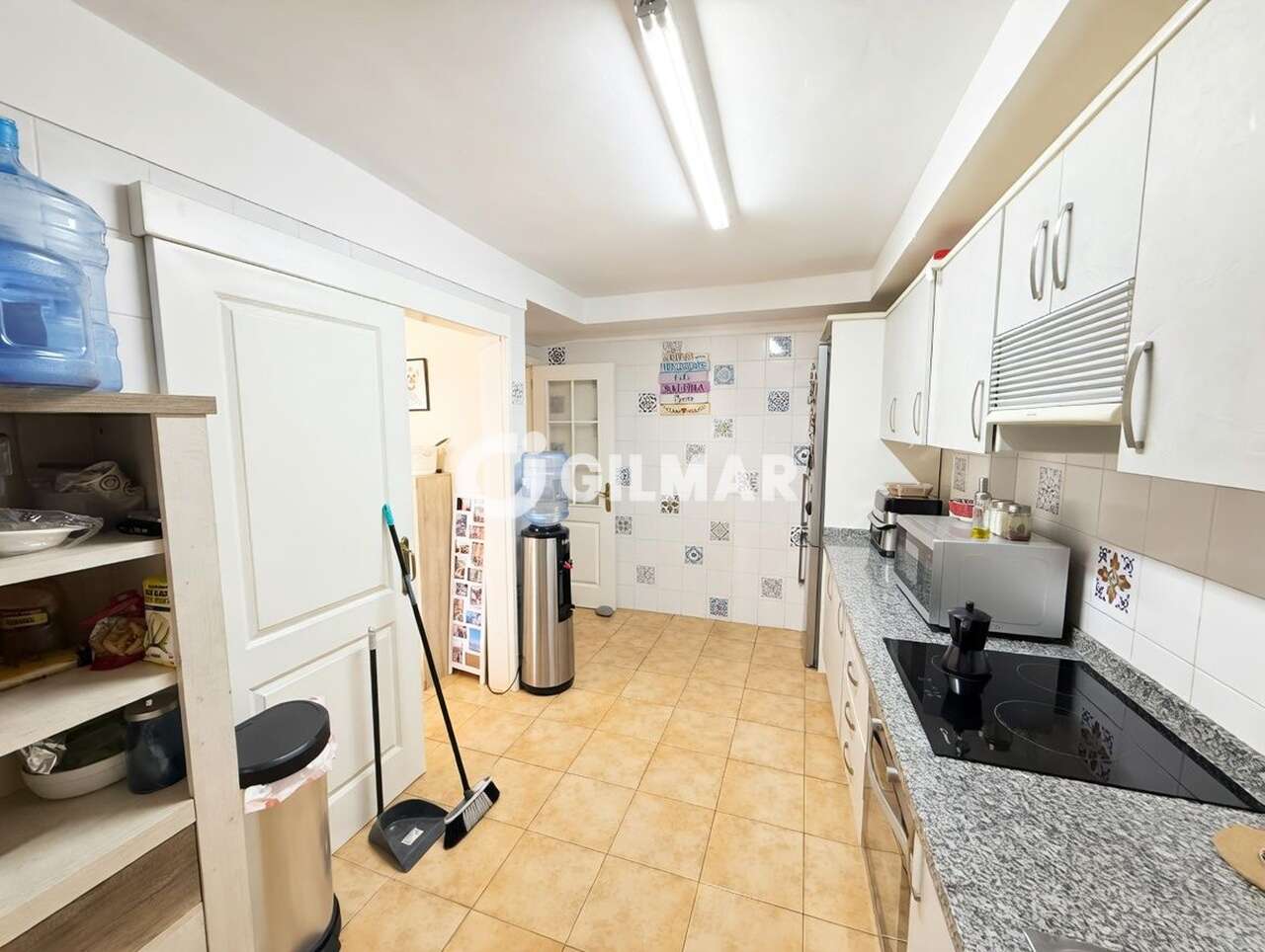 Property slider Gilmar