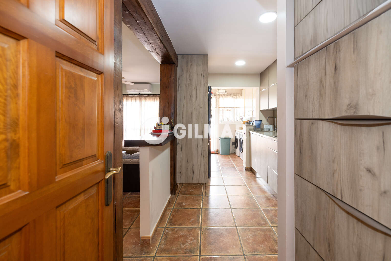 Property slider Gilmar