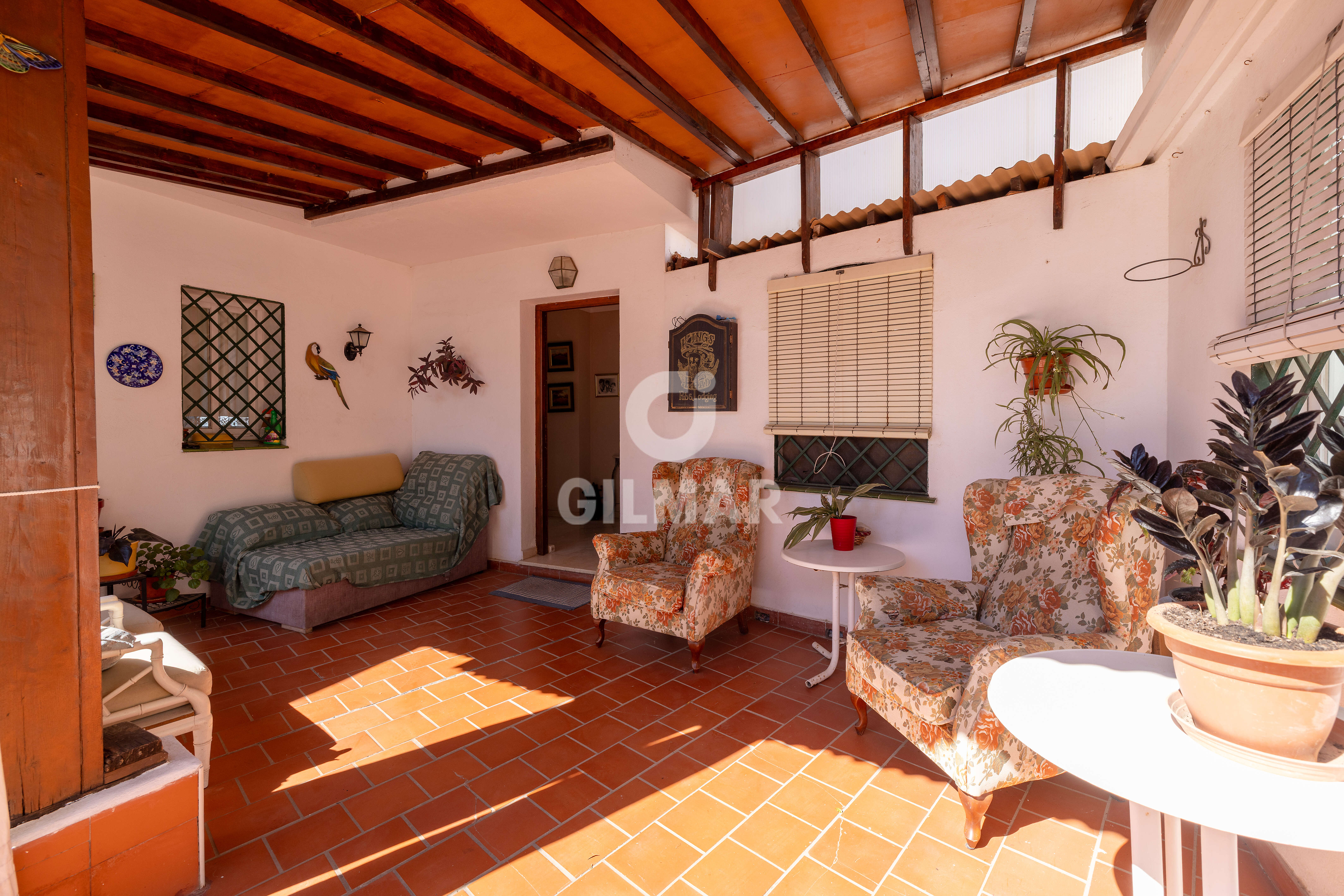 Photo of Semi-detached house