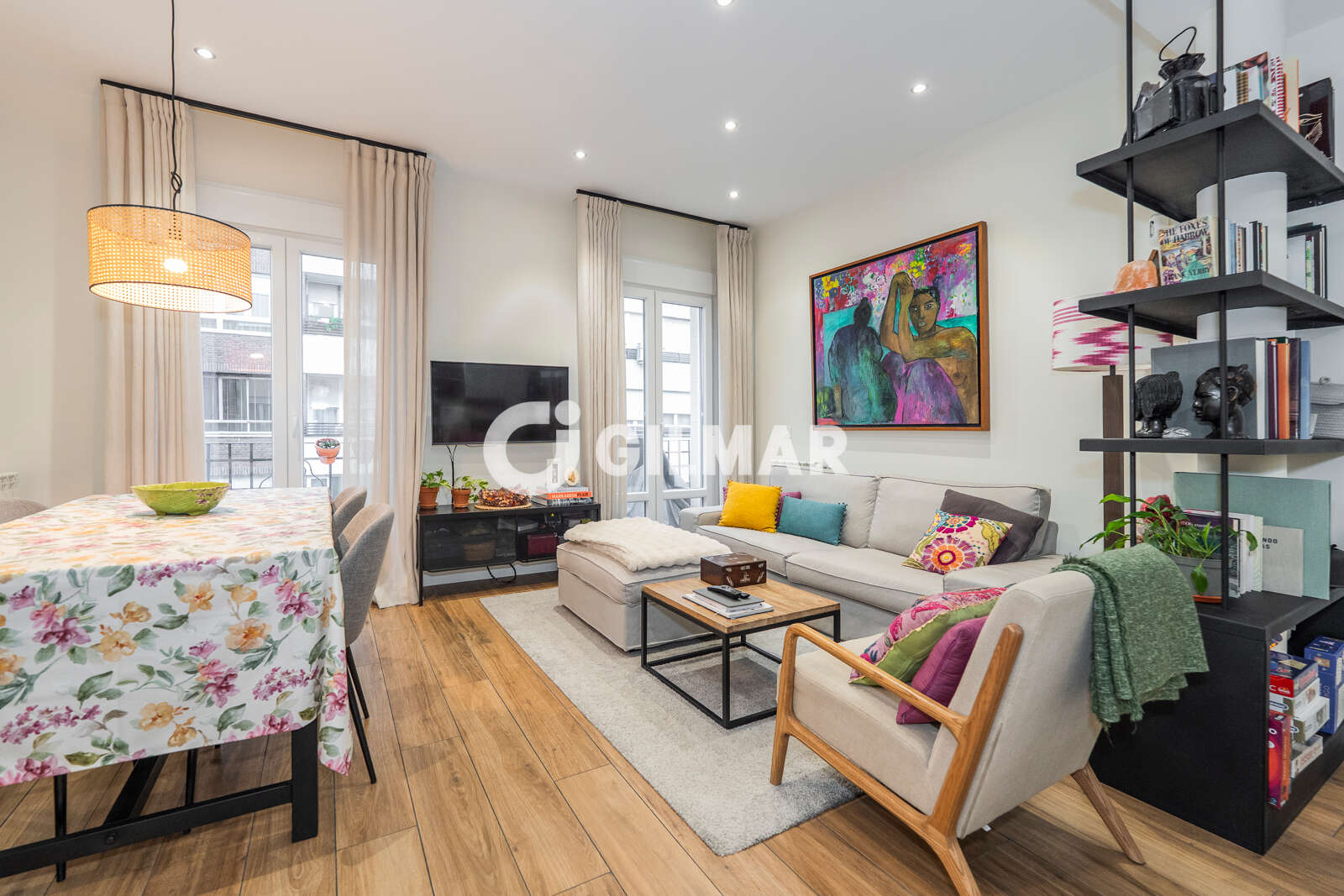 Property slider Gilmar