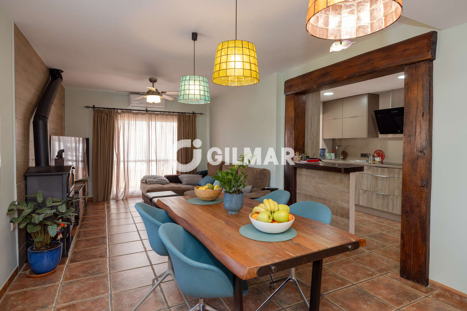 Property slider Gilmar