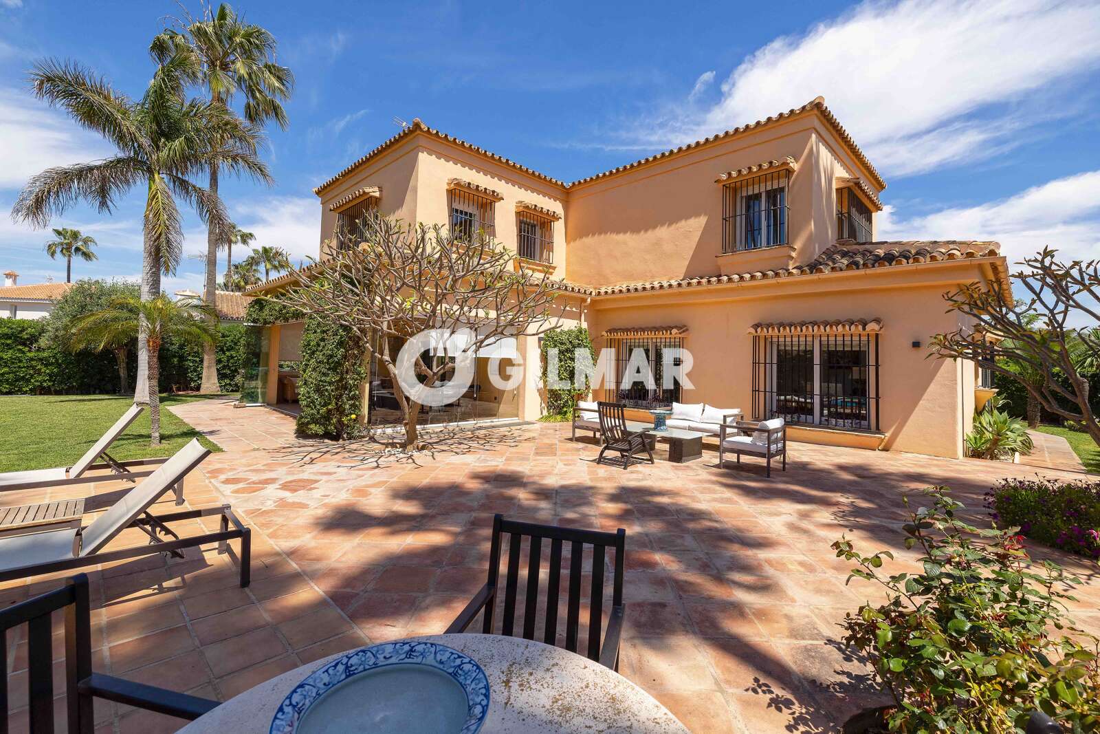 Property slider Gilmar