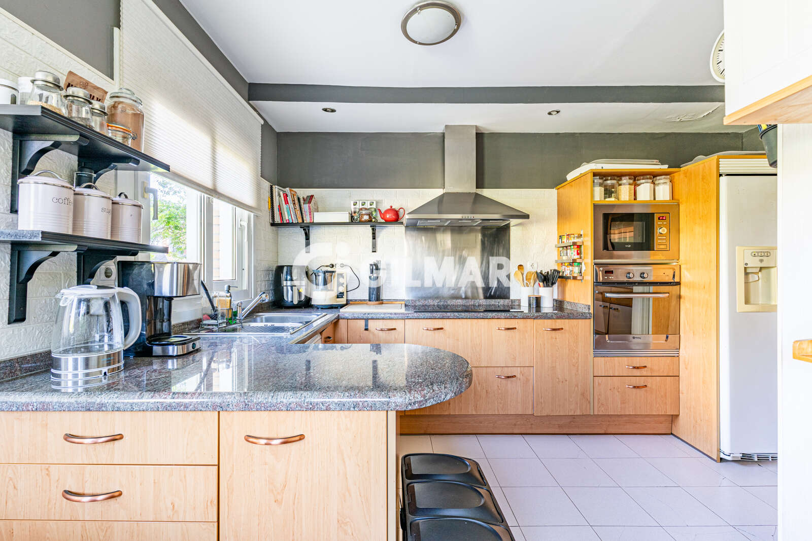 Property slider Gilmar