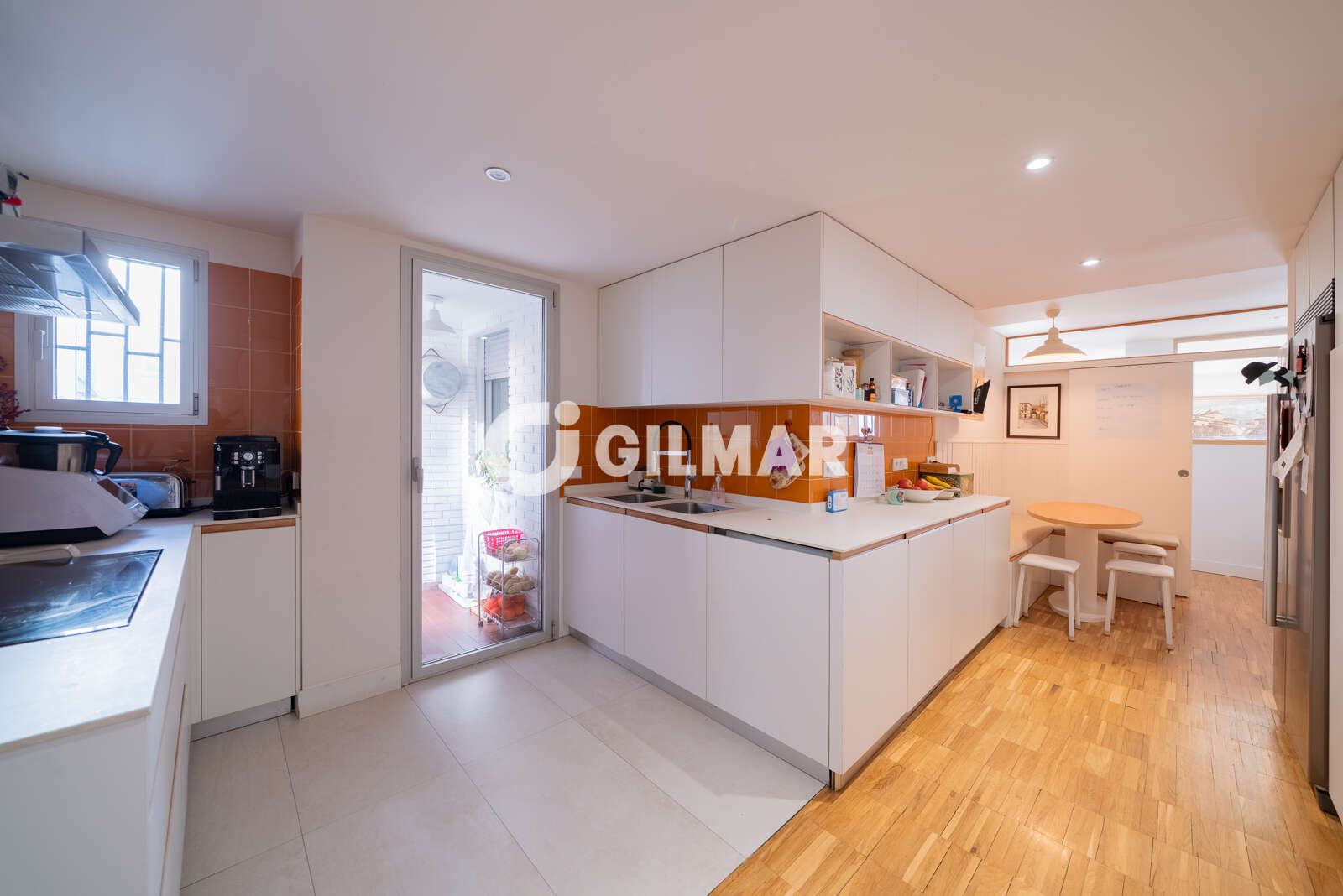 Property slider Gilmar