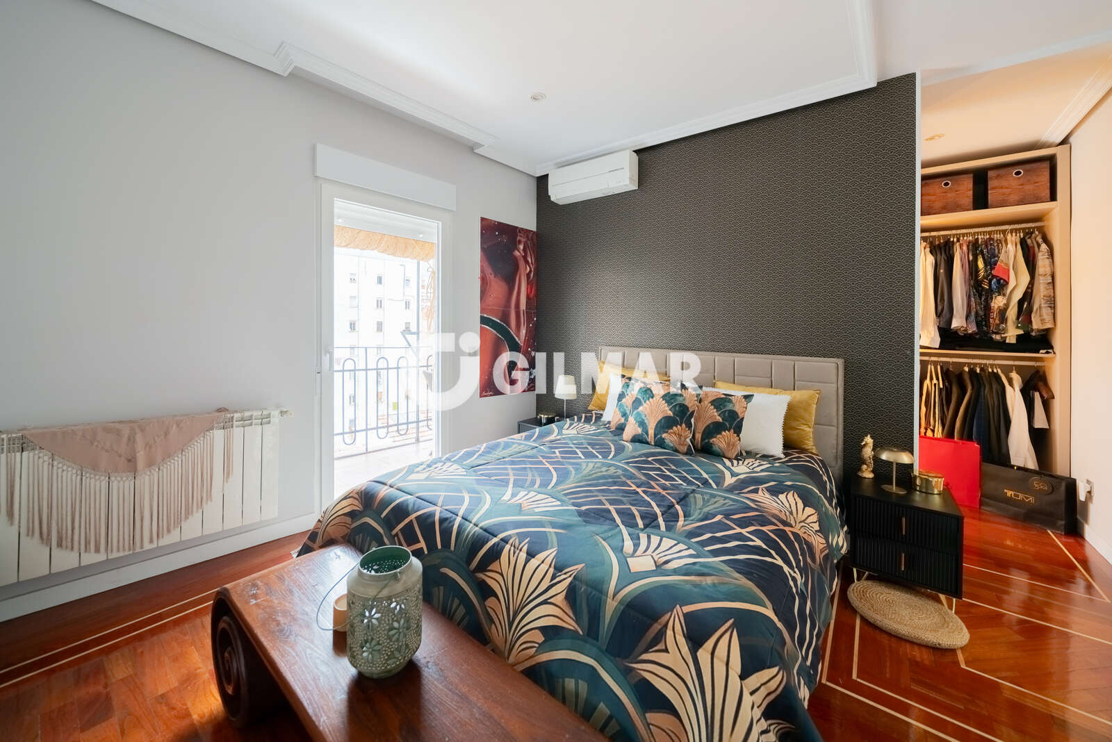 Property slider Gilmar