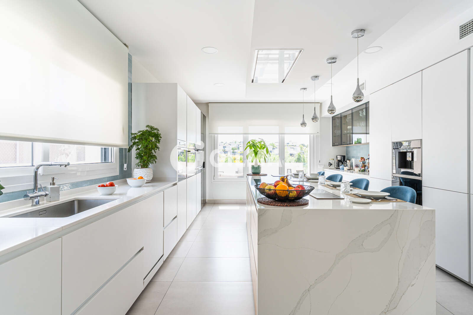 Property slider Gilmar