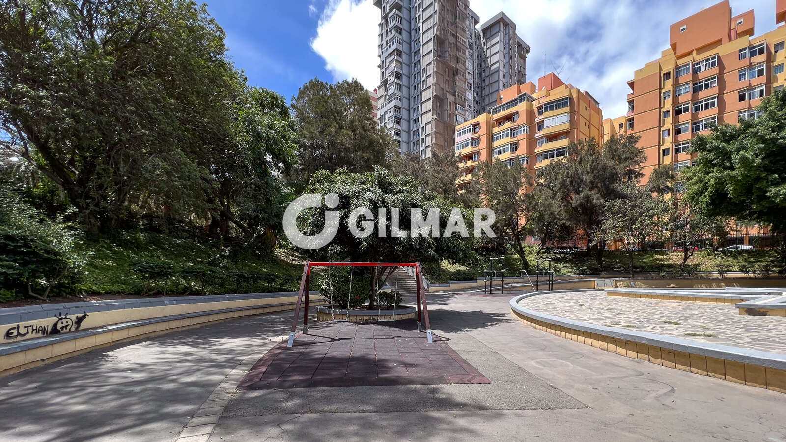 Property slider Gilmar