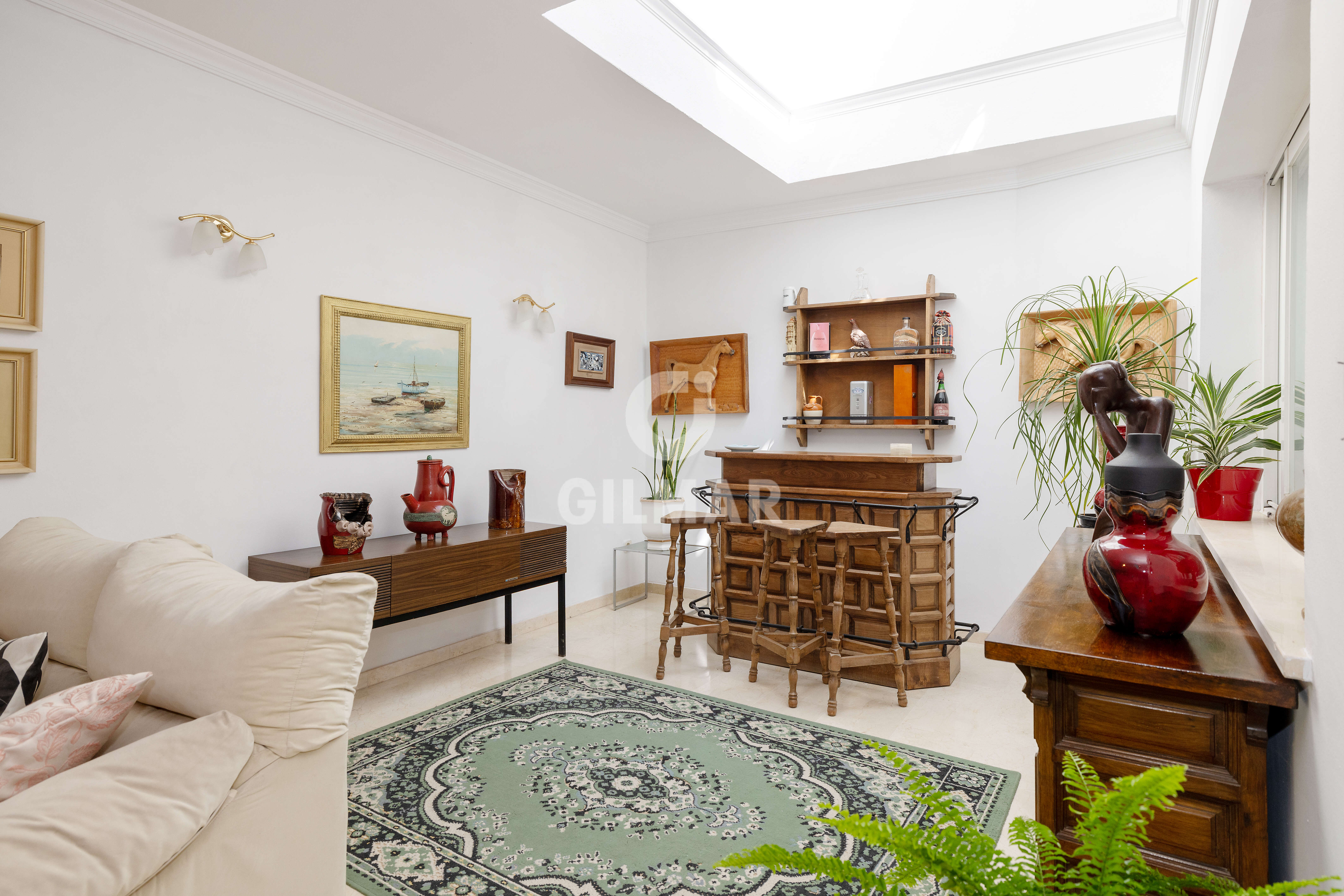 Photo of Semi-detached house