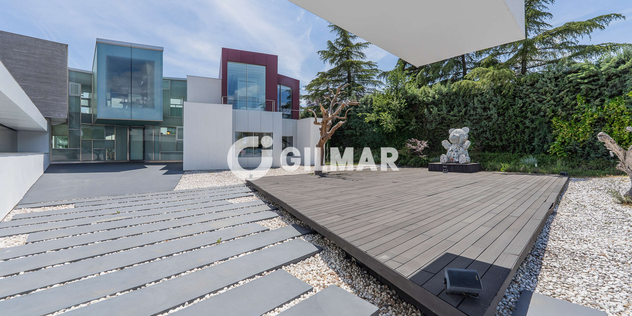 Villa Accommodation in Madrid
