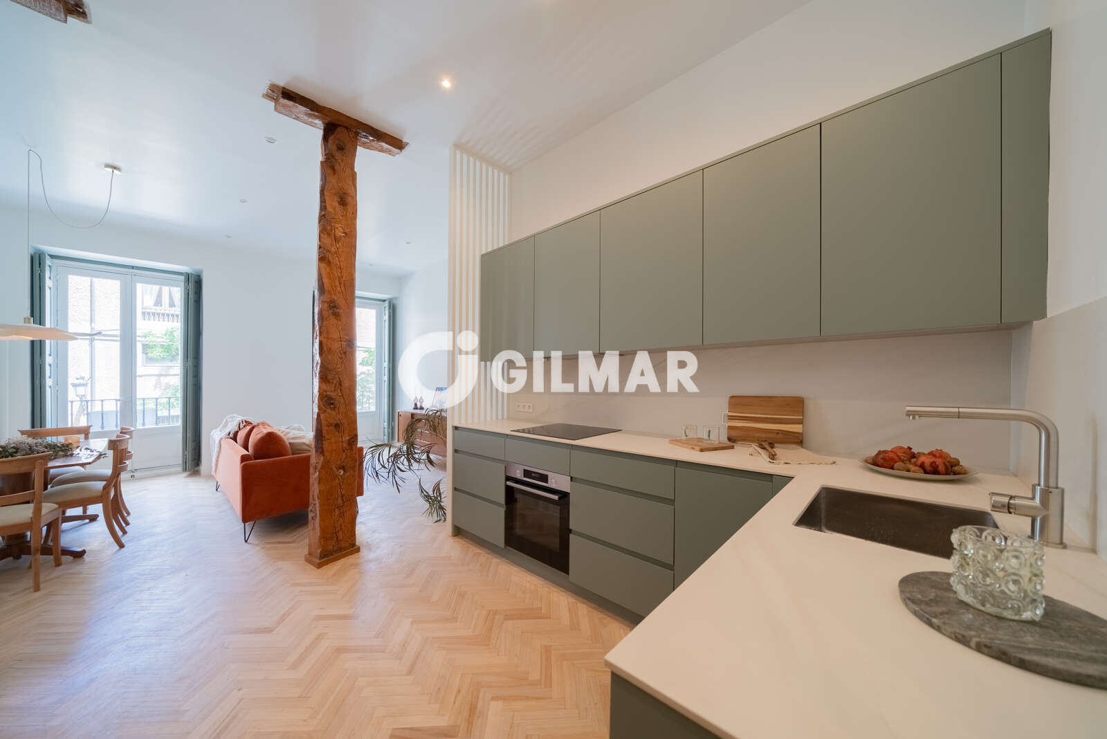 Property slider Gilmar