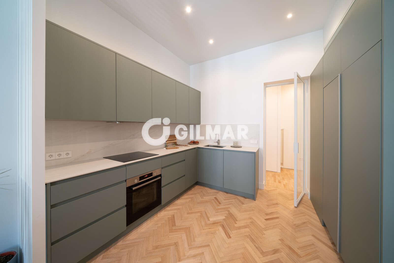 Property slider Gilmar
