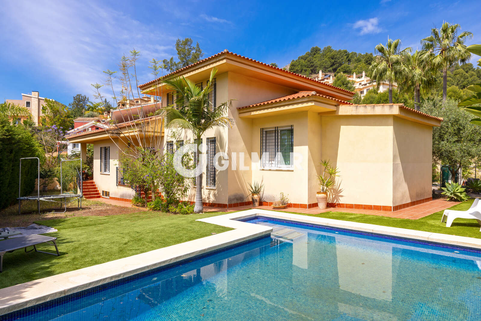 Property slider Gilmar