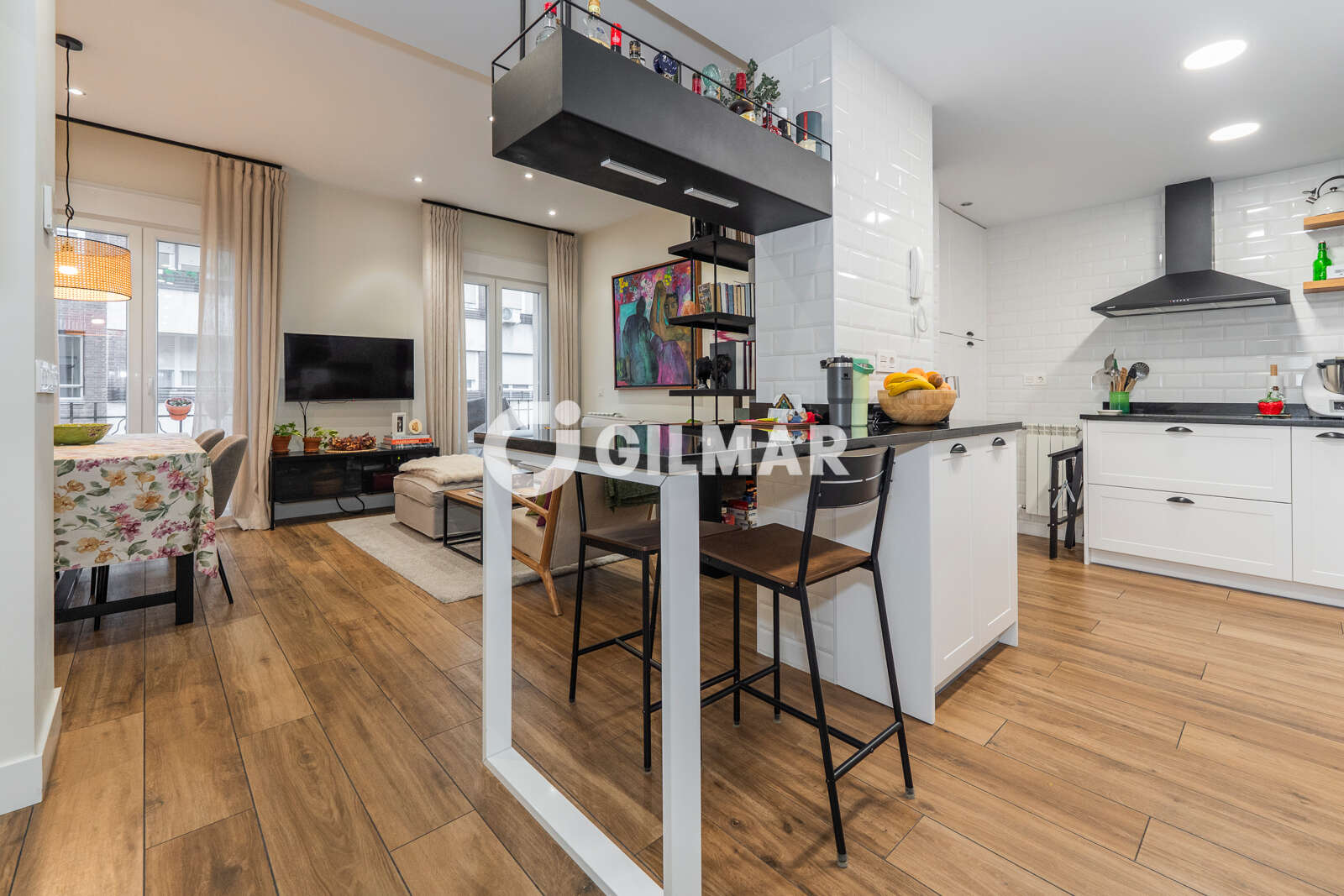 Property slider Gilmar