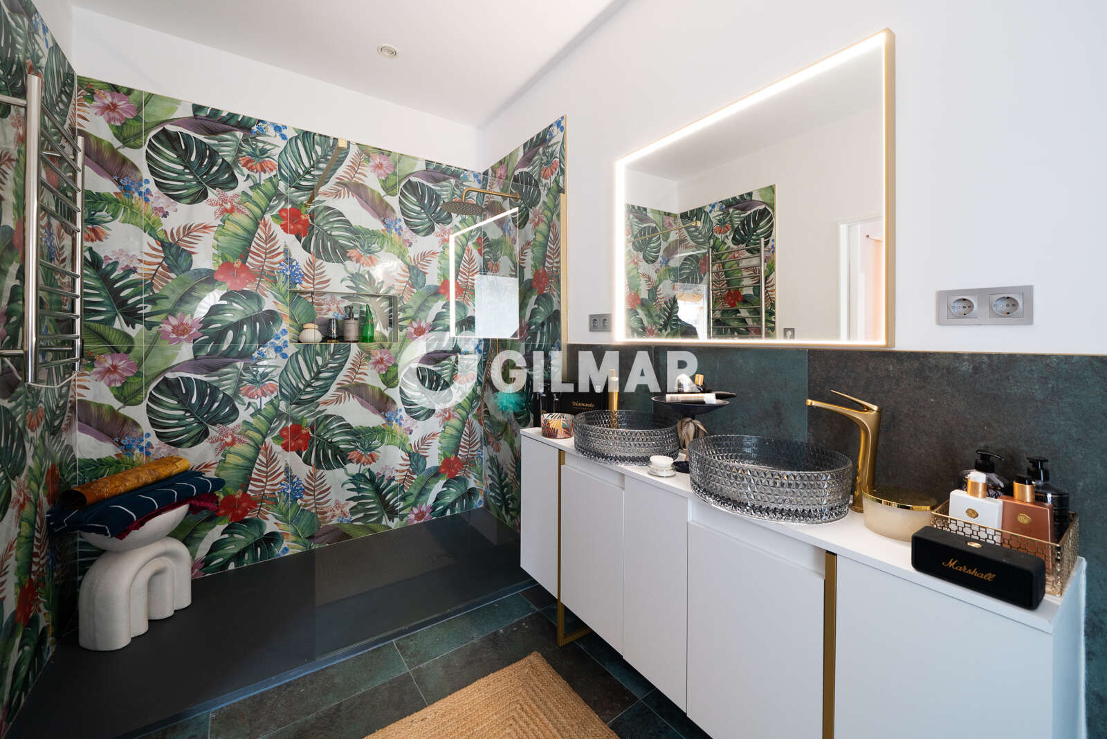 Property slider Gilmar