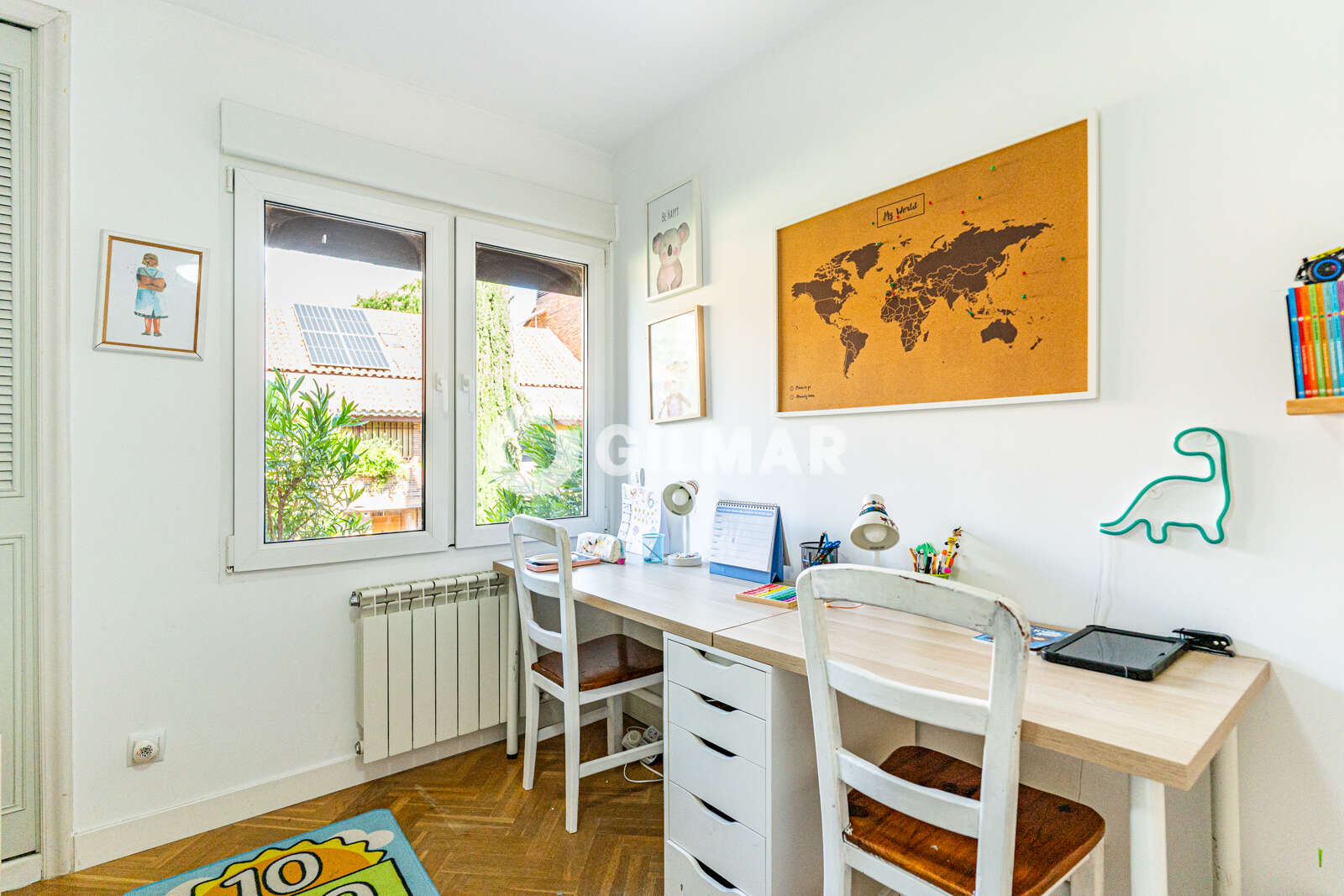 Property slider Gilmar