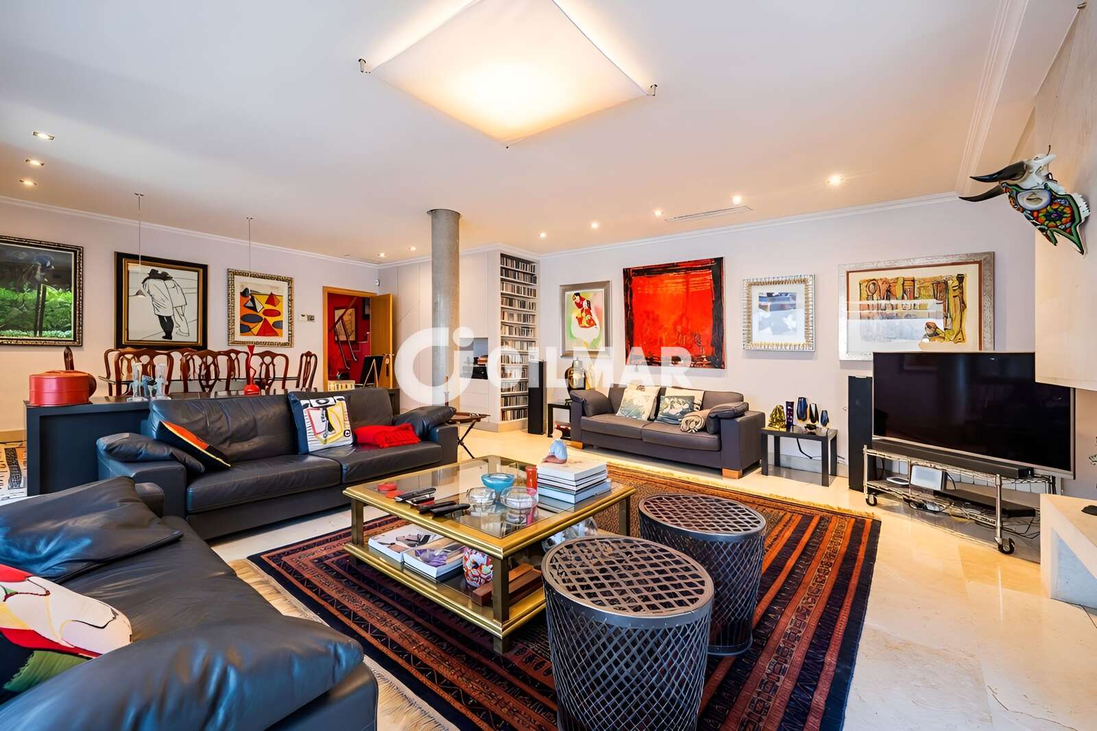 Property slider Gilmar