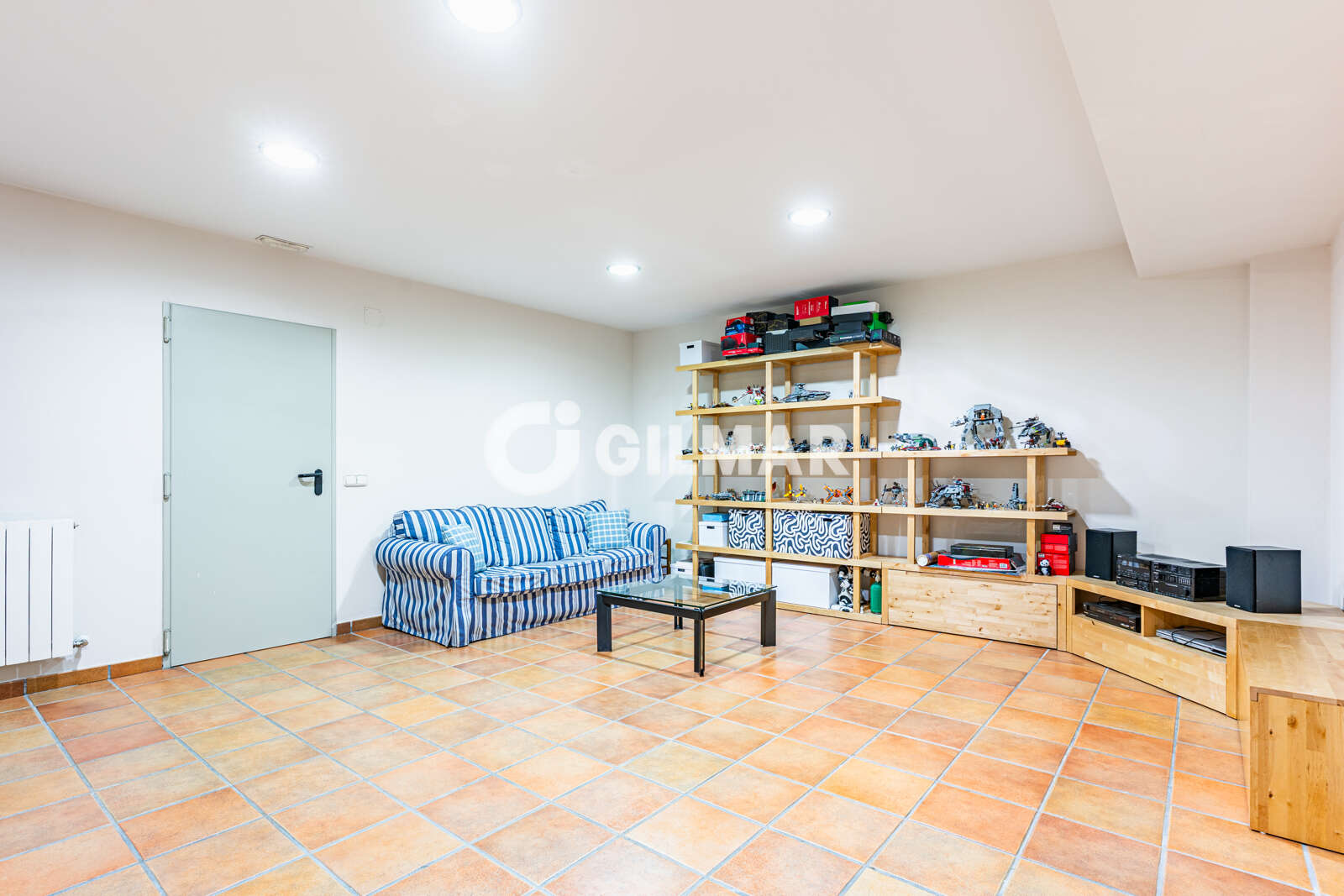 Property slider Gilmar