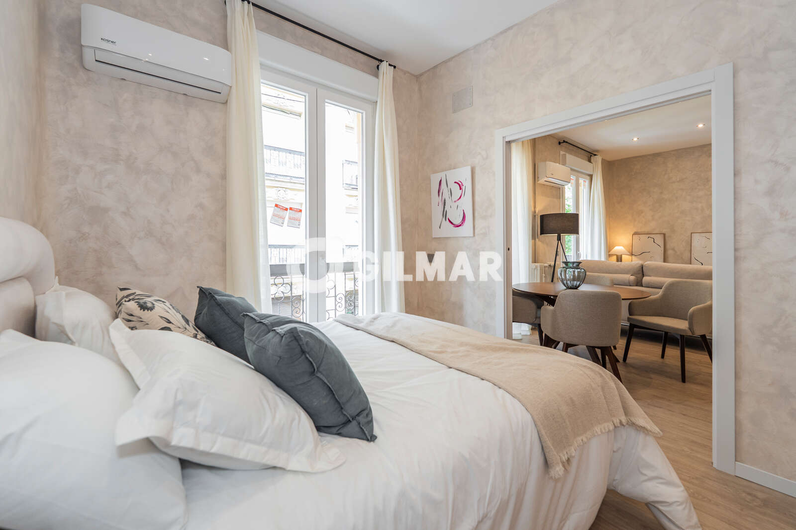 Property slider Gilmar