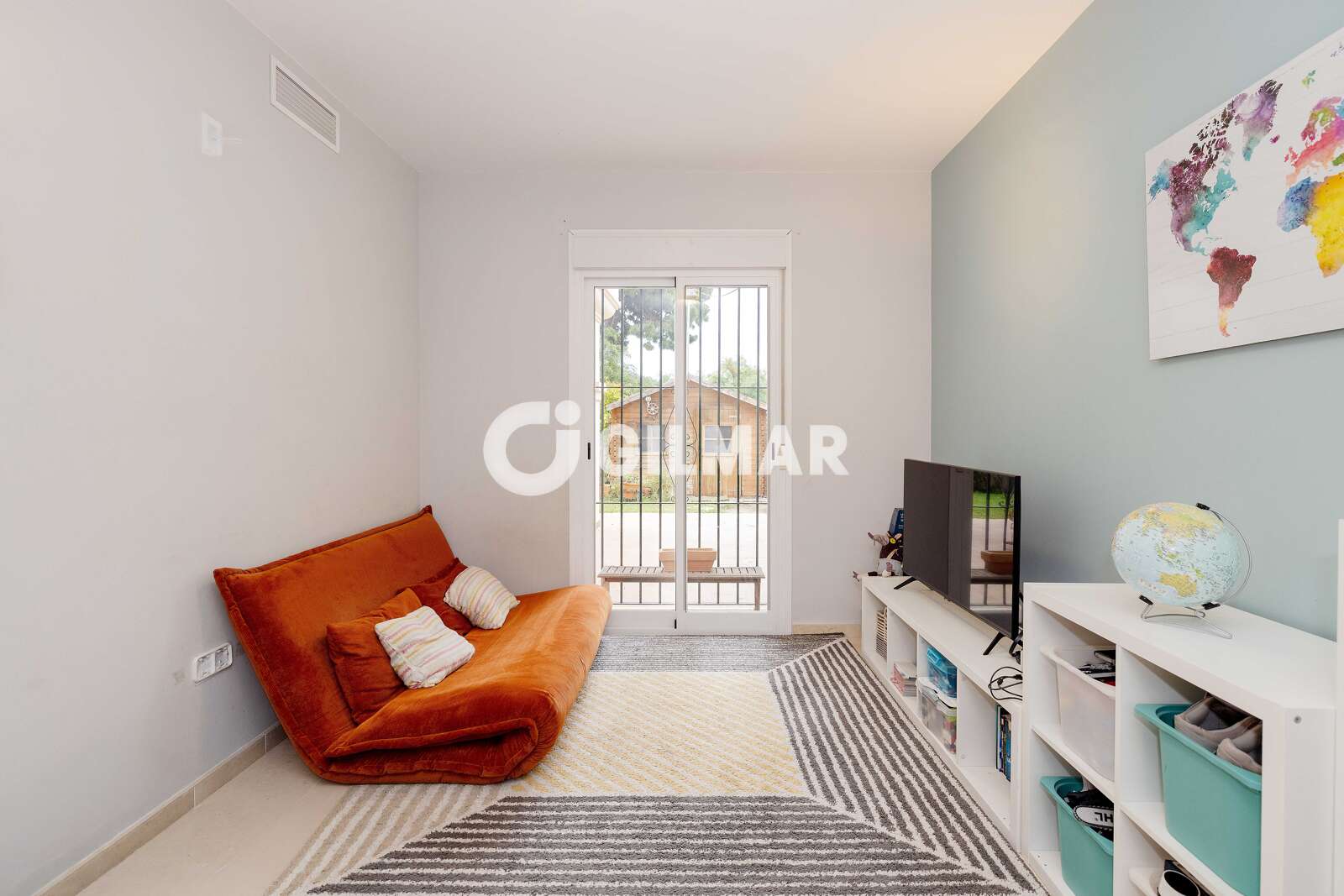 Property slider Gilmar