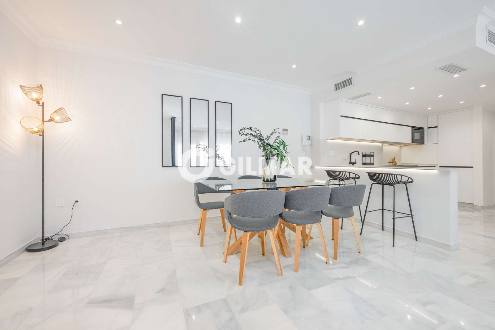 Property slider Gilmar