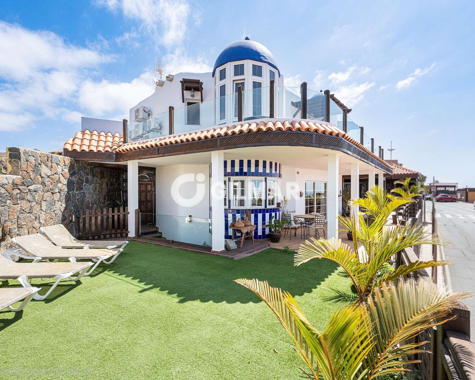 Property slider Gilmar
