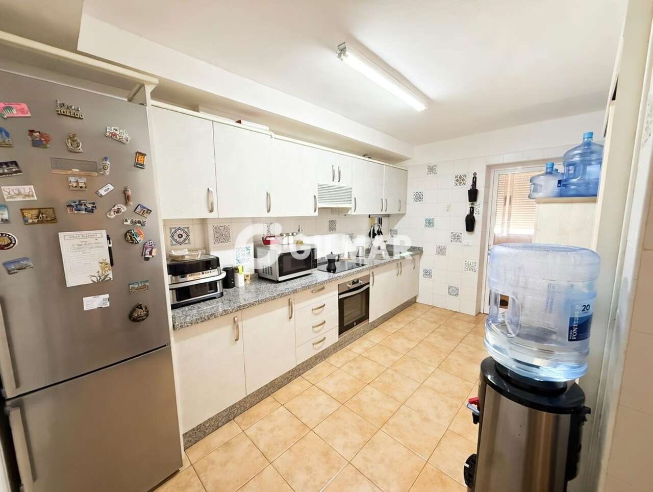 Property slider Gilmar