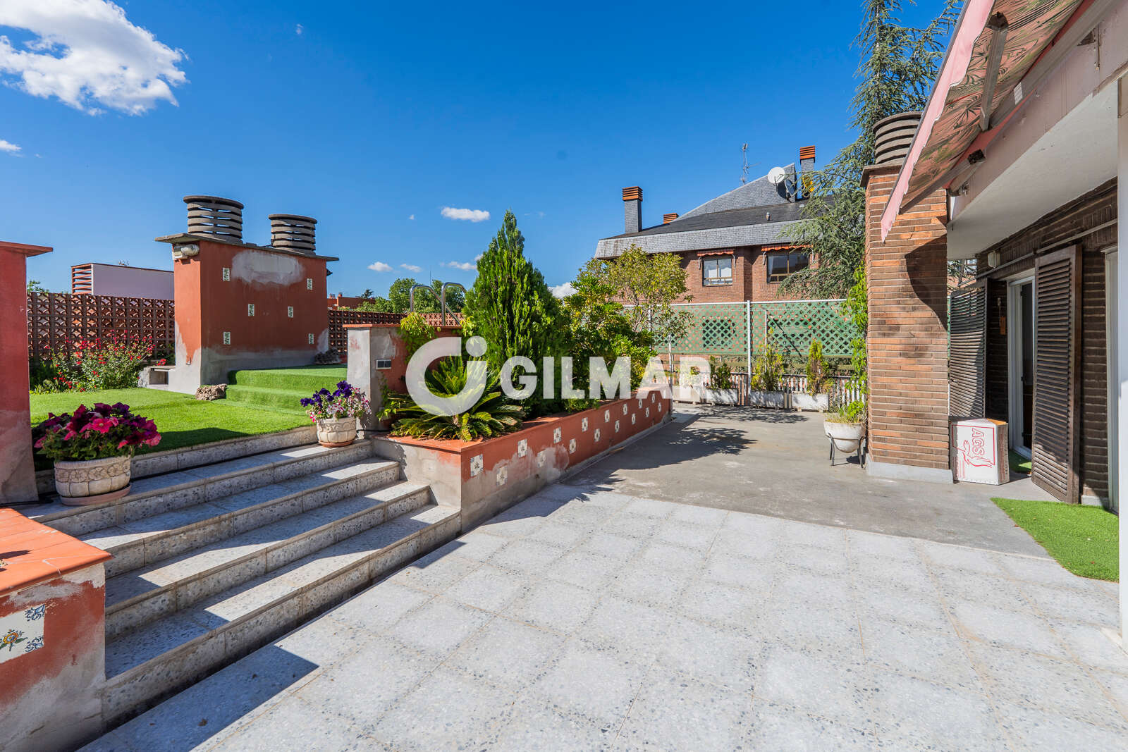 Property slider Gilmar