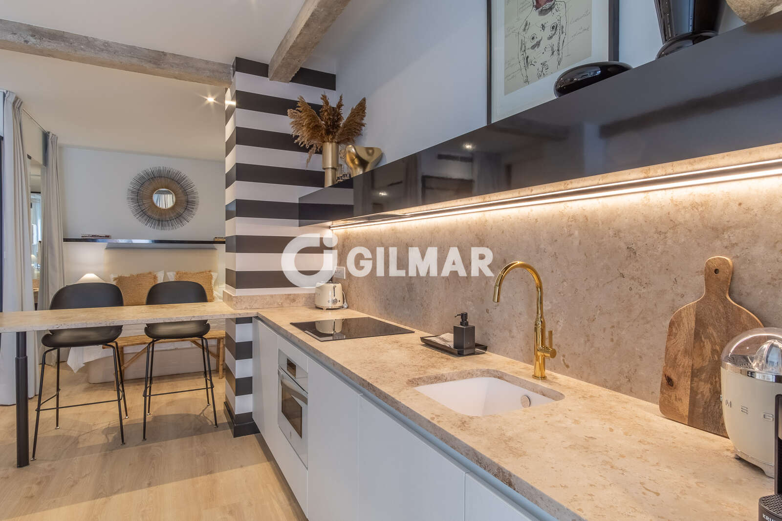 Property slider Gilmar