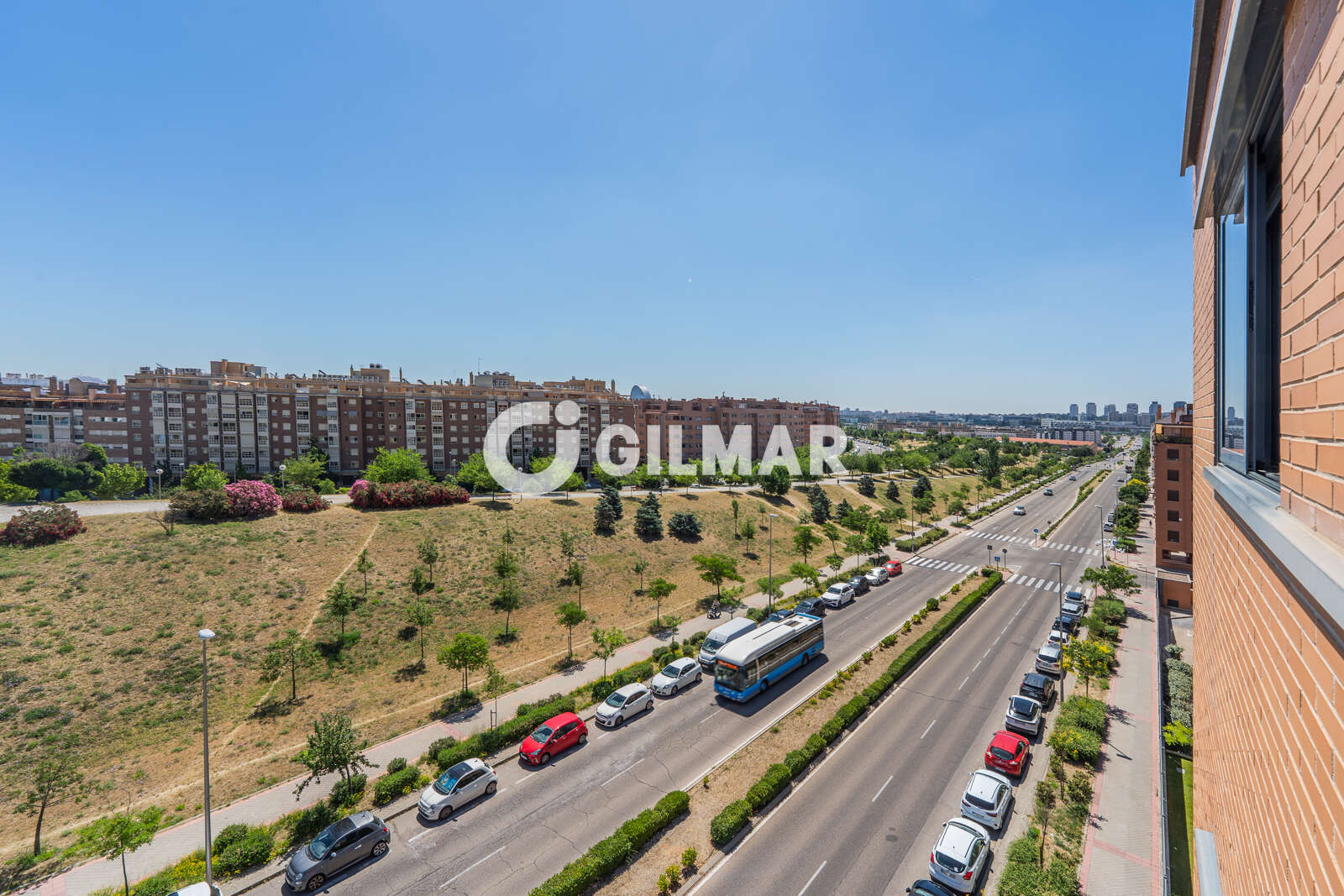 Property slider Gilmar