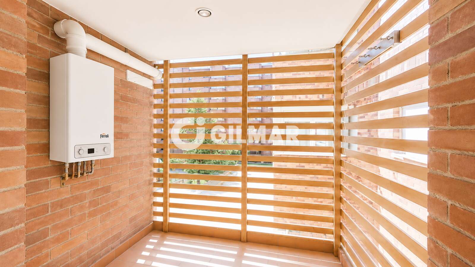 Property slider Gilmar