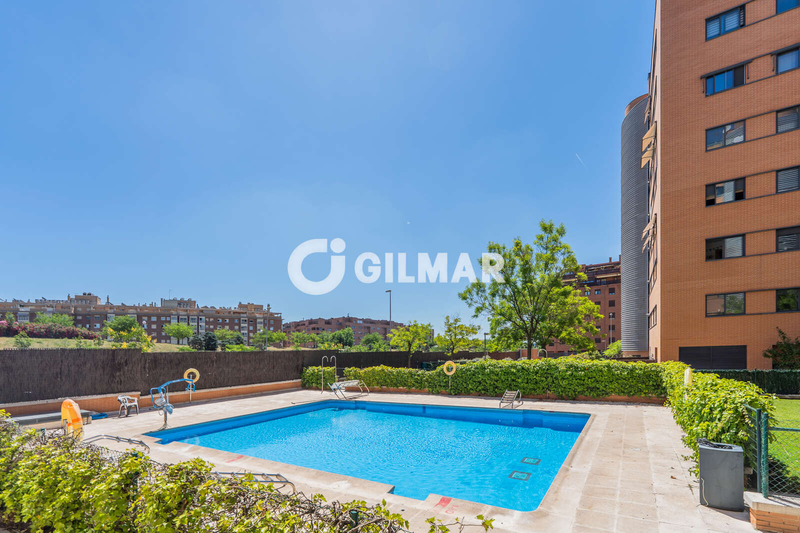 Property slider Gilmar