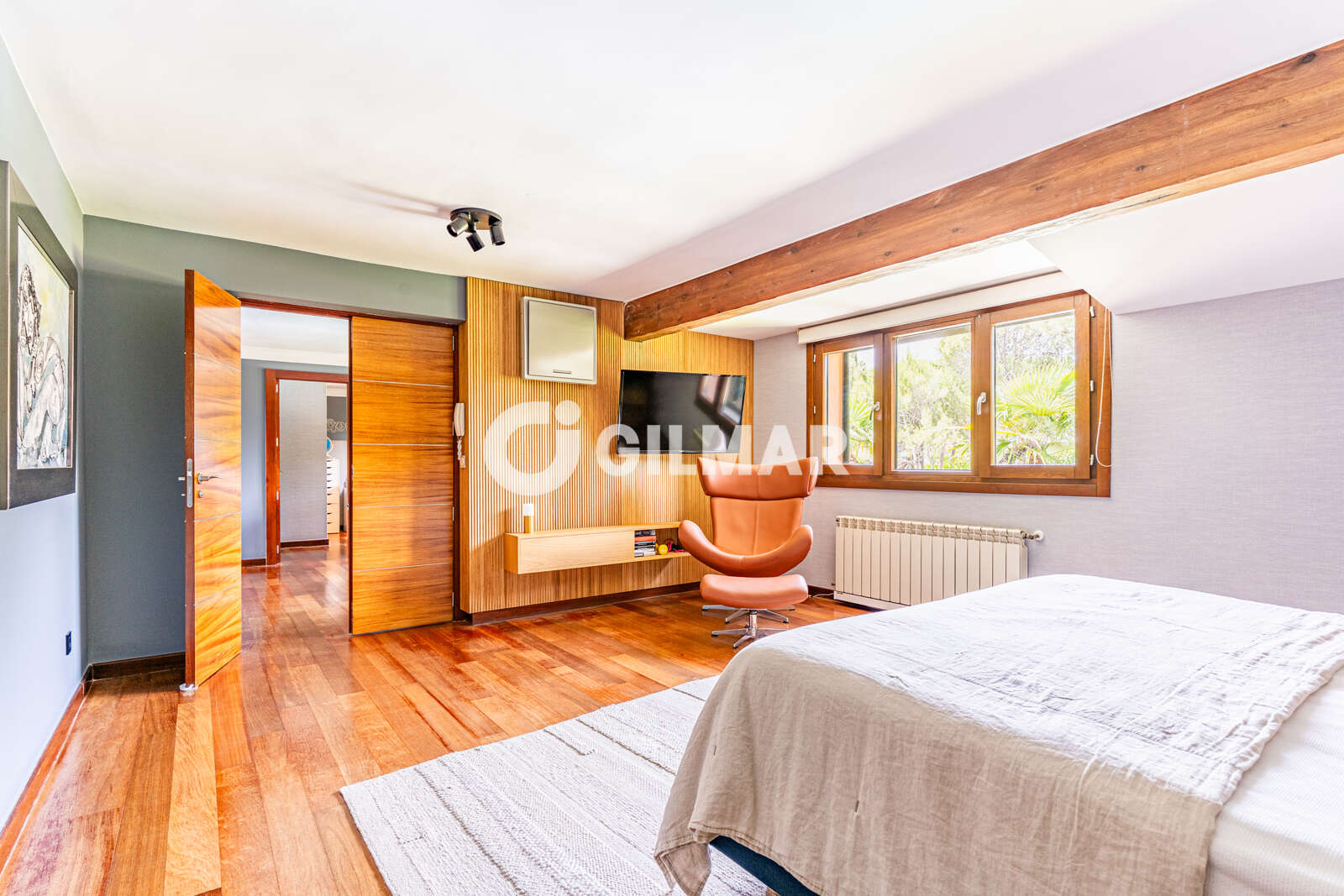 Property slider Gilmar
