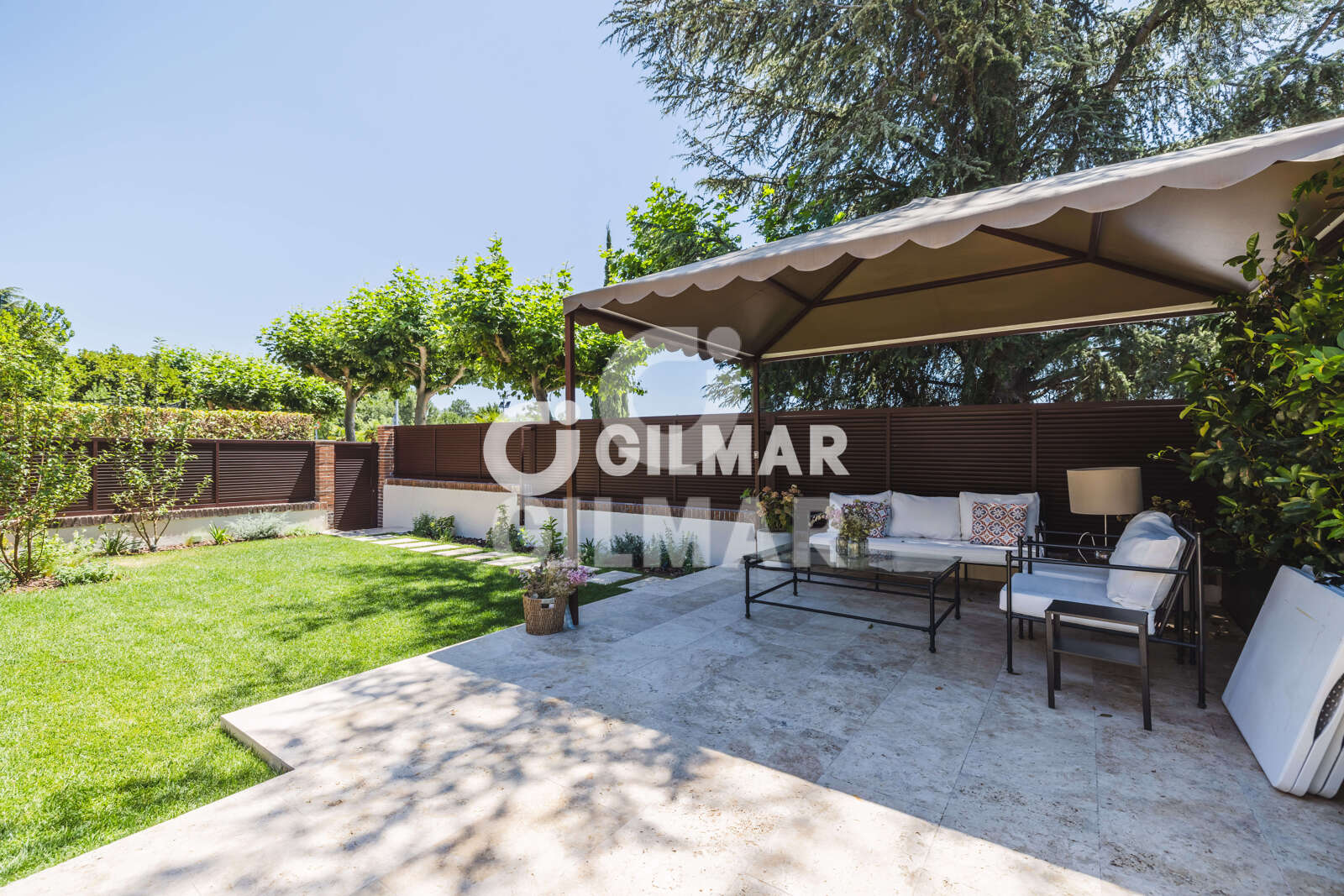 Property slider Gilmar