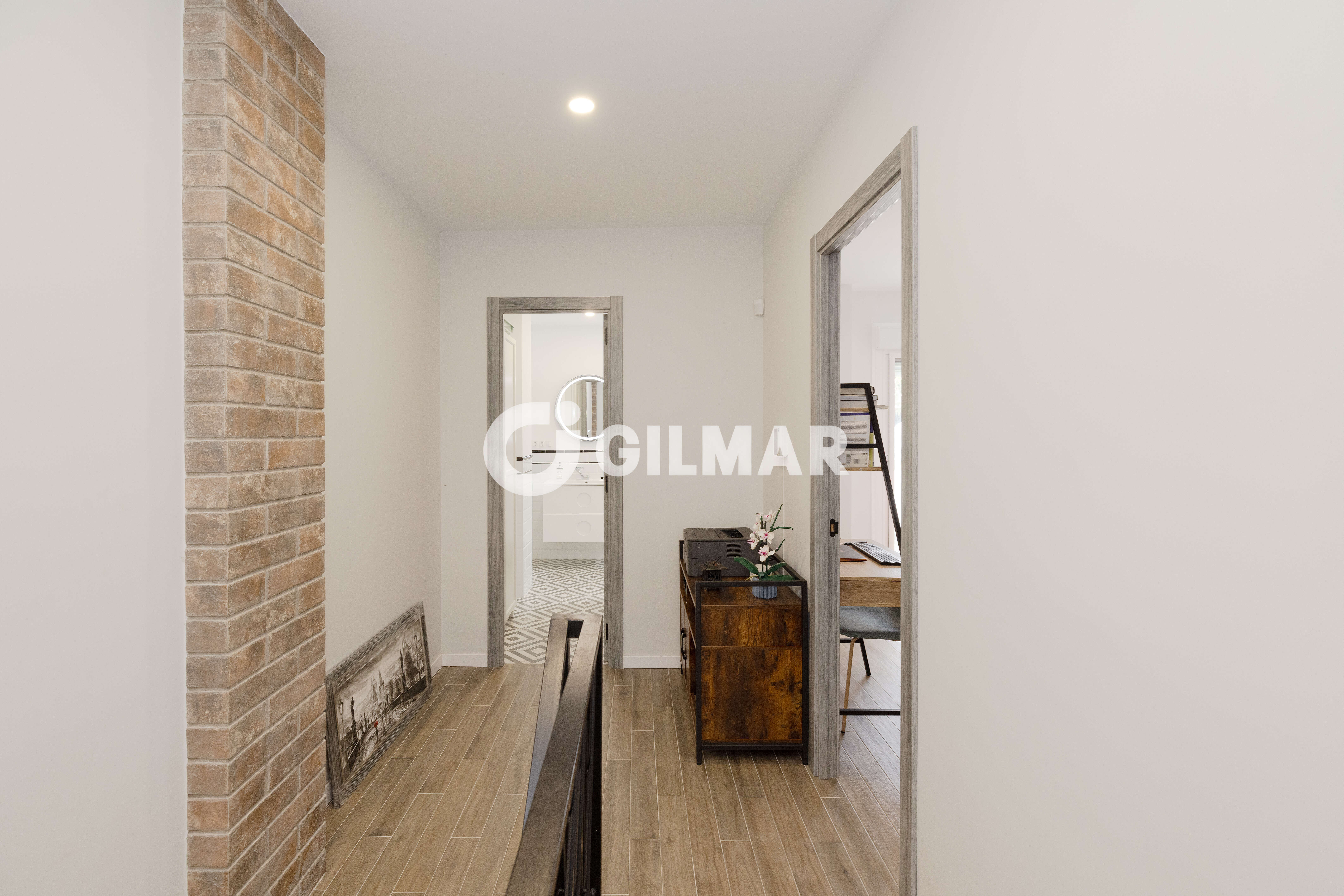 Photo of Townhouse