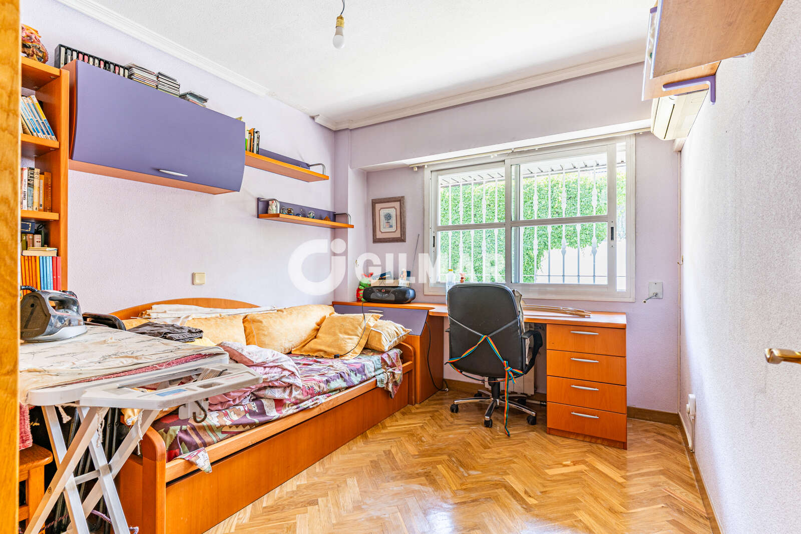 Property slider Gilmar