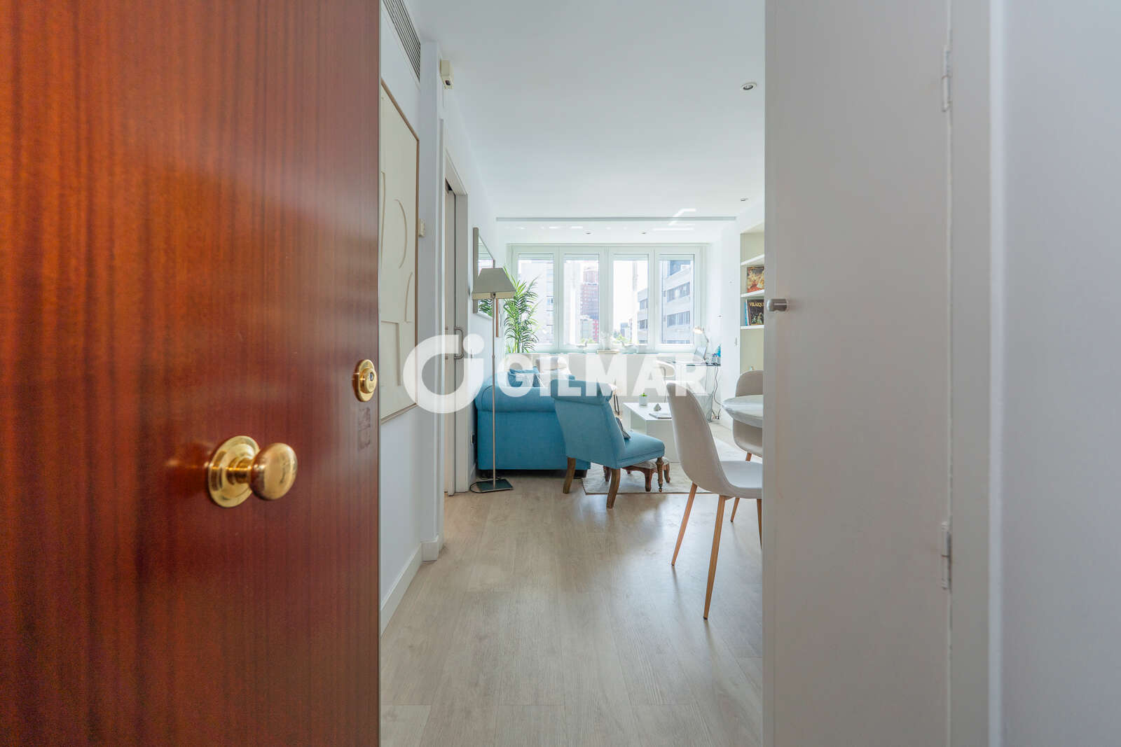 Property slider Gilmar