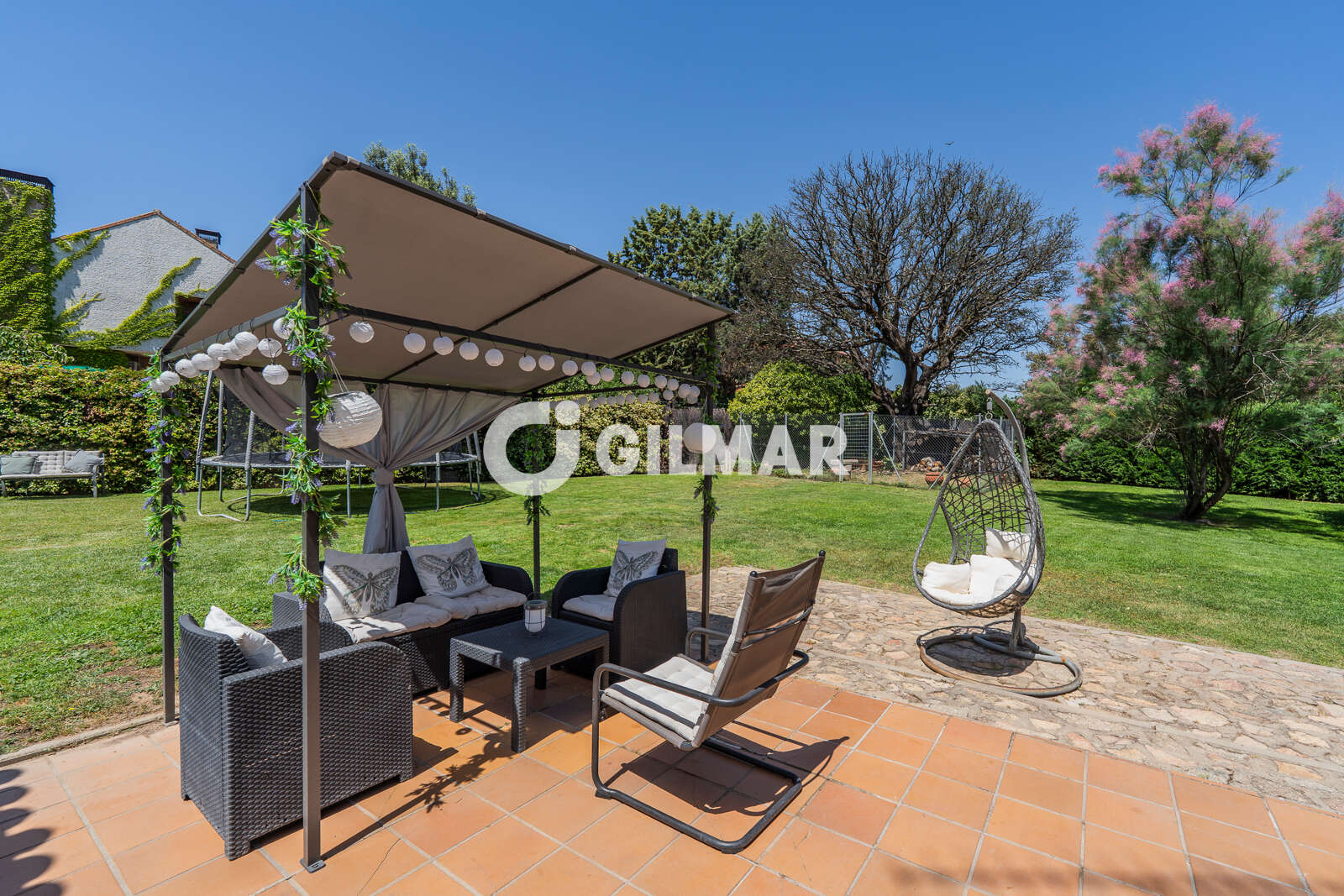 Property slider Gilmar